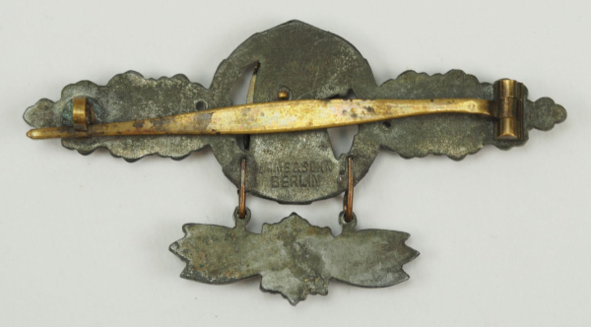 Frontflugspange, für Aufklärer, in Gold, mit Stern-Anhänger.Zink, durchbrochen gefertigt, das - Image 2 of 2