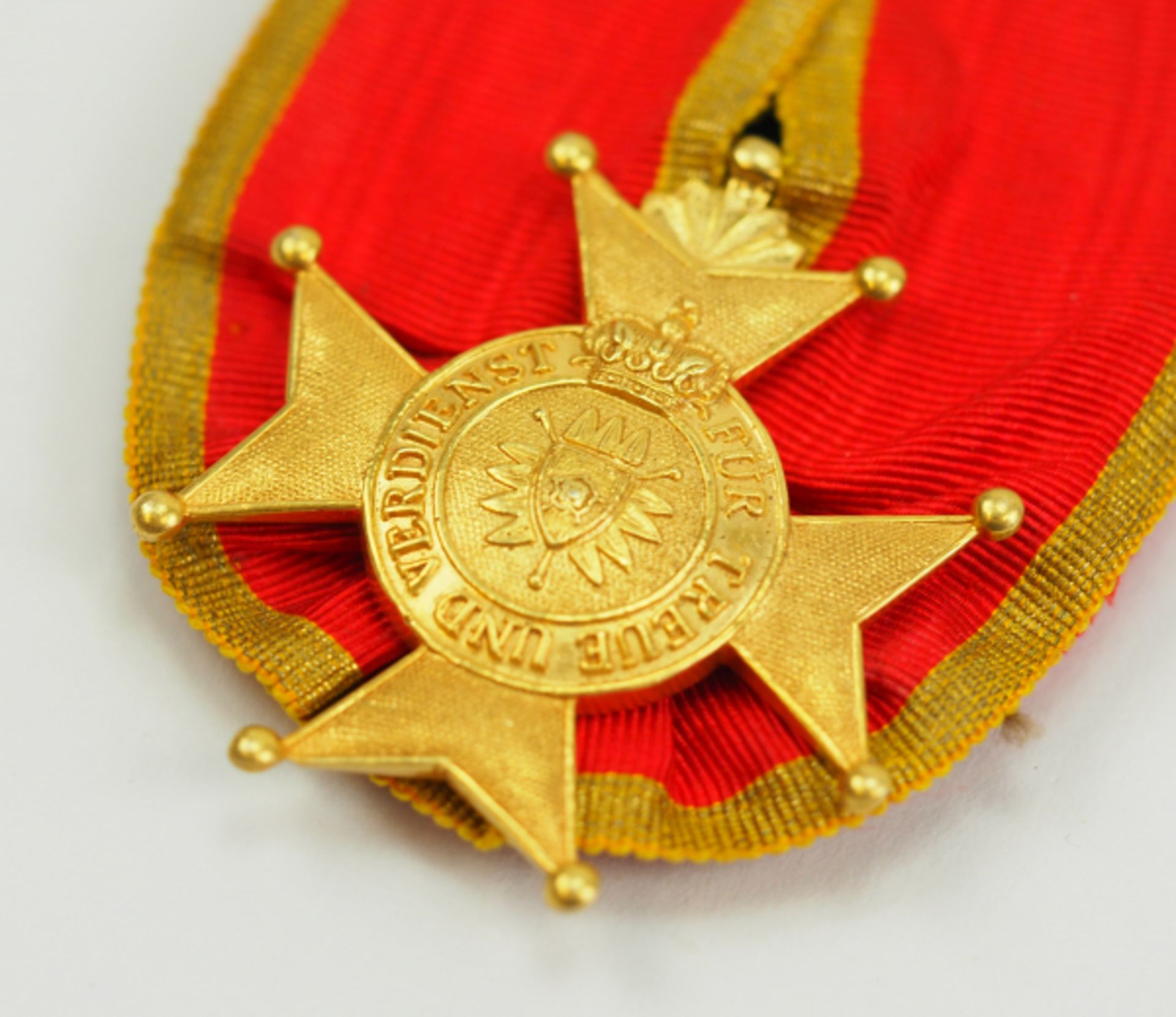 Schaumburg-Lippe: Fürstlich Lippischer Hausorden, Goldenes Verdienstkreuz.Silber vergoldet, fein - Image 2 of 3