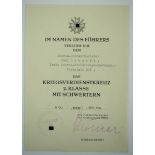 Kriegsverdienstkreuz, 2. Klasse mit Schwertern Urkunde für einen Heeres-Oberwerkmeister der Großen