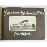 Luftwaffe: Fotoalbum des Sturzkampfgeschwader II / 165 - Schweinfurt.Gold-geprägter Einband mit