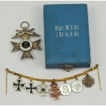 Bayern: Militär-Verdienstkreuz, 2. Klasse mit Schwertern, im Etui - dazu 7-teilige Miniaturenkette.