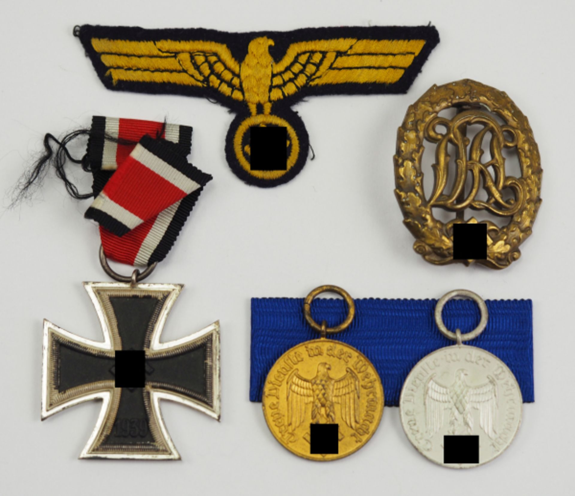 Nachlass eines Marinesoldaten.1.) Eisernes Kreuz, 1939, 2. Klasse, 2./3.) Wehrmachts