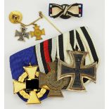 Preussen: Große Frackschnalle eines Kriegsteilnehmers mit 3 Auszeichnungen.1.) Eisernes Kreuz, 1914,
