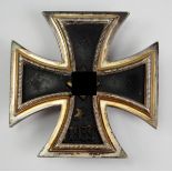Eisernes Kreuz, 1939, 1. Klasse.Geschwärzter Eisenkern, silberne Zarge, der Nadelhaken