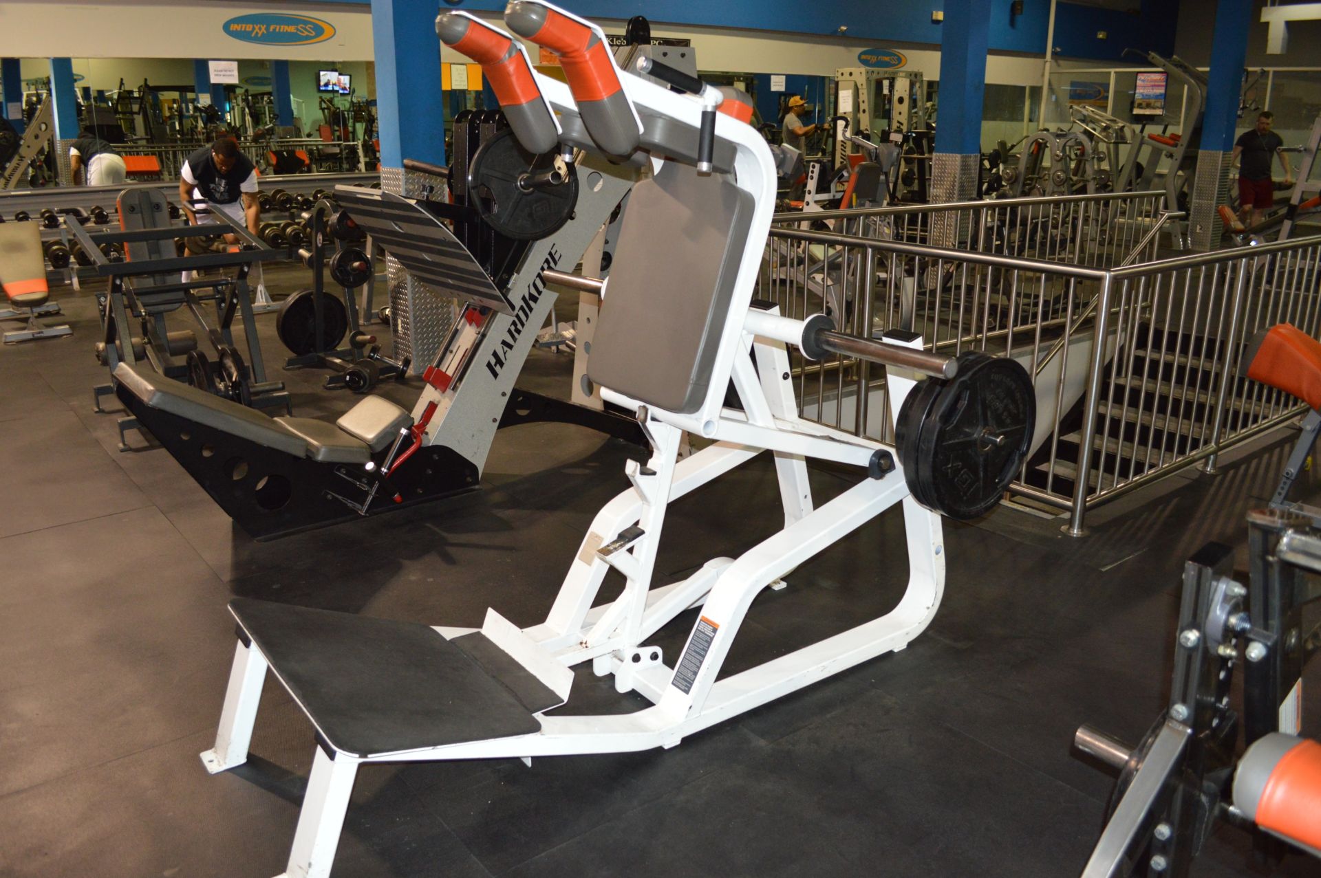 PRECOR SUPER SQUAT MACHINE