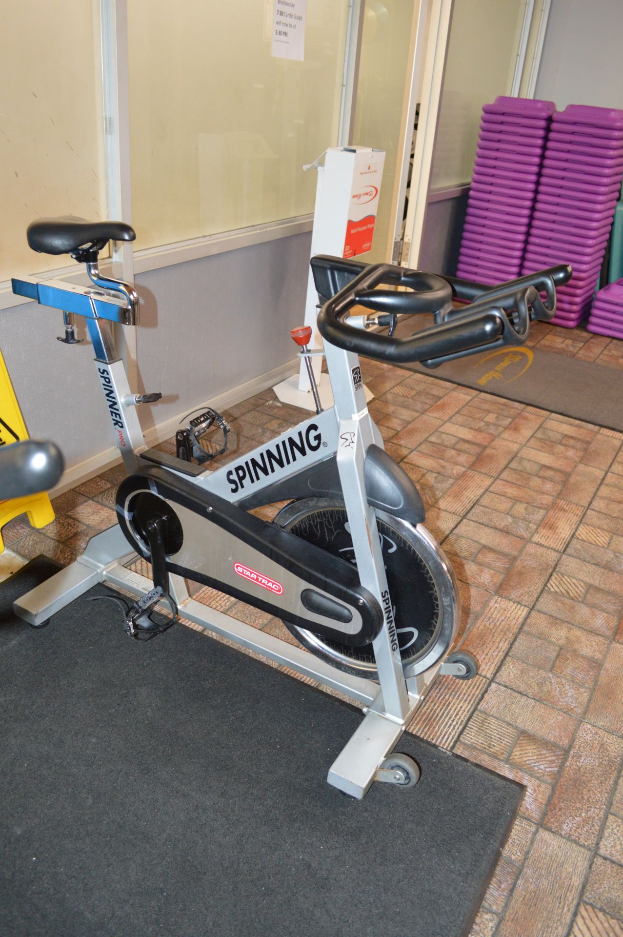 STAR TRAC SPIN BIKE ELITE/PRO MODEL - Image 4 of 4