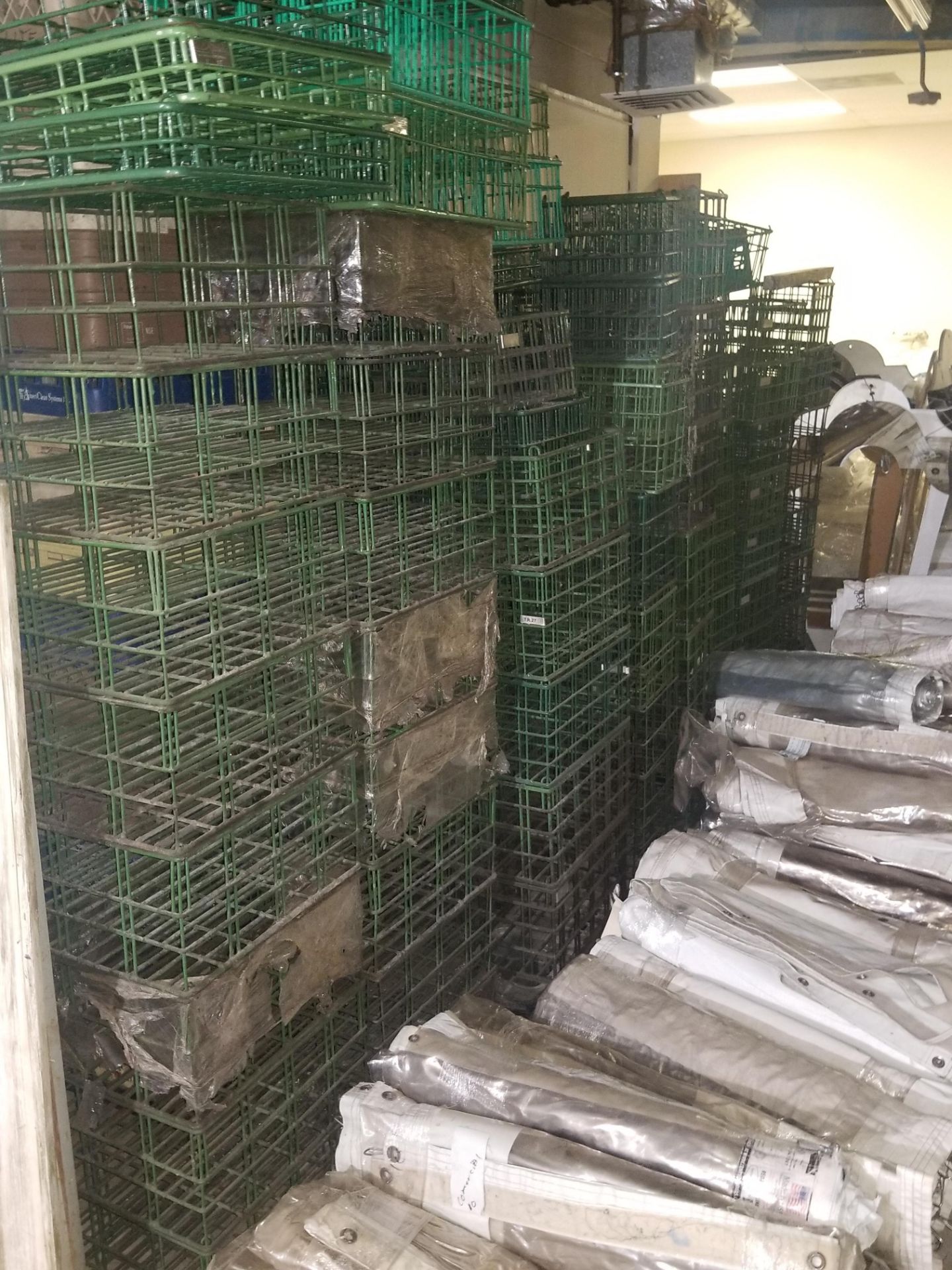 LARGE LOT OF WIRE GLASS AND PLATE RACKS SOLD AS A LOT