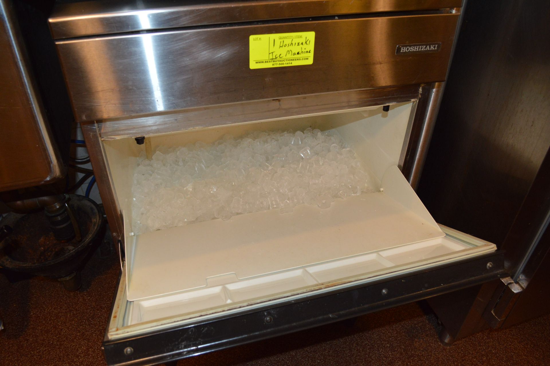 HOSHIZAKI UNERCOUNTER ICE MACHINE 105 LB 1 PIECE WITH BIN - Image 3 of 5