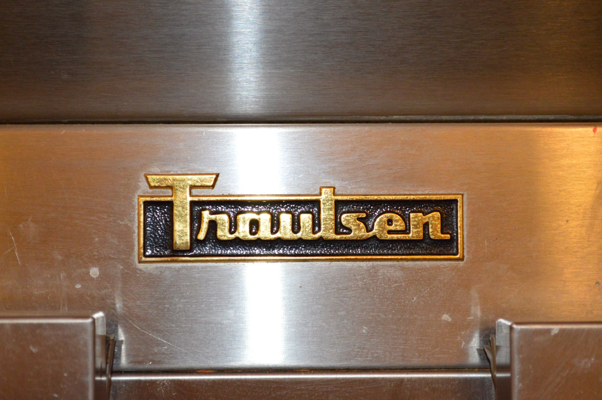 TRAULSEN 2 DOOR REACH IN FREEZER - Image 2 of 3