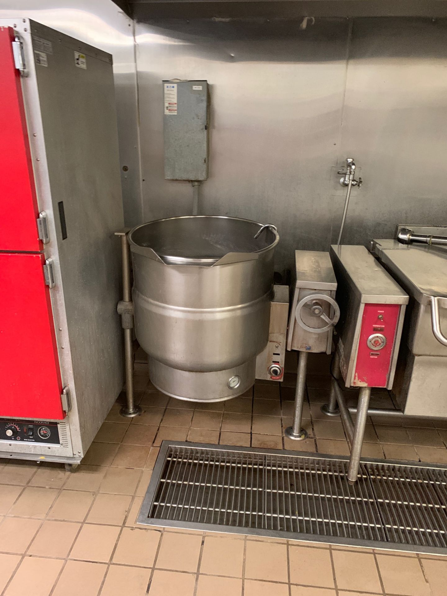 30 GALLON TILTING KETTLE