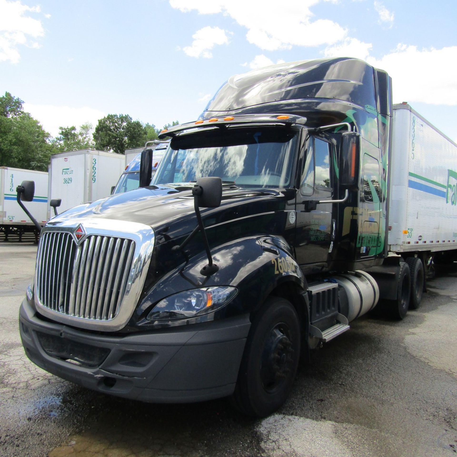 2016 INTERNATIONAL Model Prostar+ 122 6x4, Conventional, High Rise Sleeper, Cummins ISX15 450S