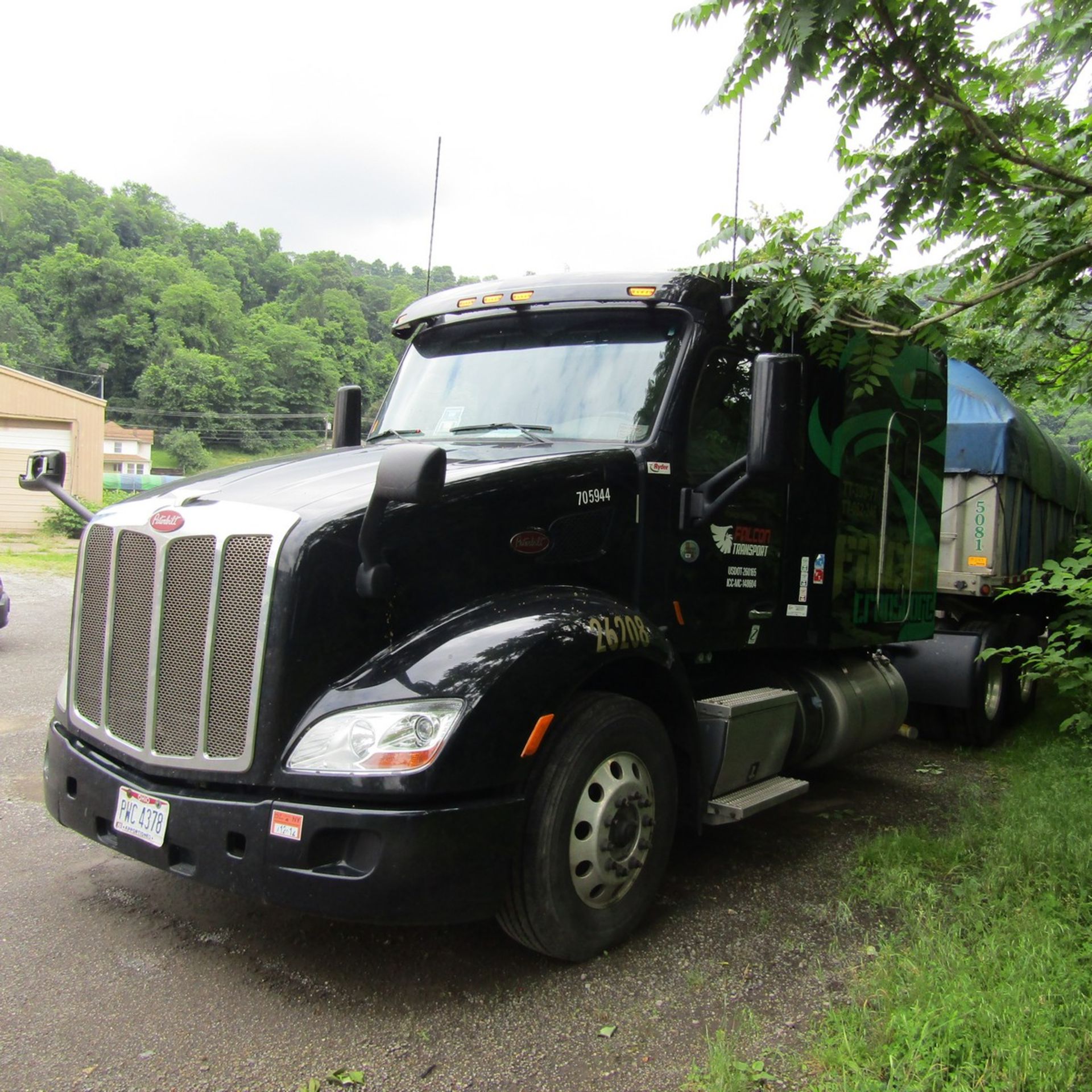 2016 PETERBILT Model 579, VIN# 1XPBD49X6GD359228, UNIT #26208, 422 Cove Rd., Weriton, WV 26062,