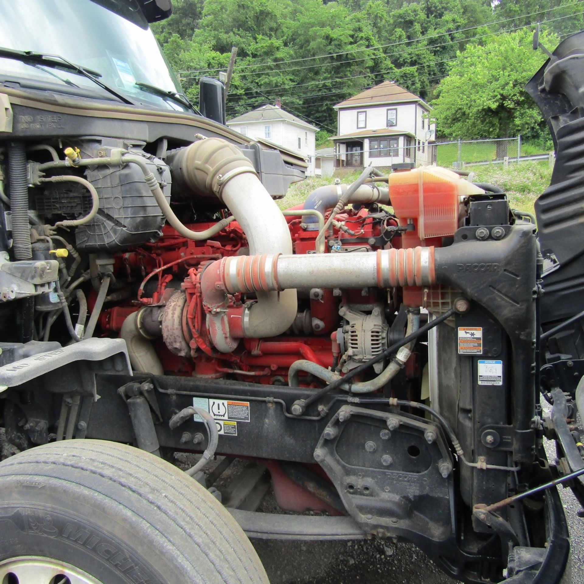 2016 PETERBILT Model 579, VIN# 1XPBD49X2GD359226, UNIT #26206, 422 Cove Rd., Weriton, WV 26062, - Image 4 of 9