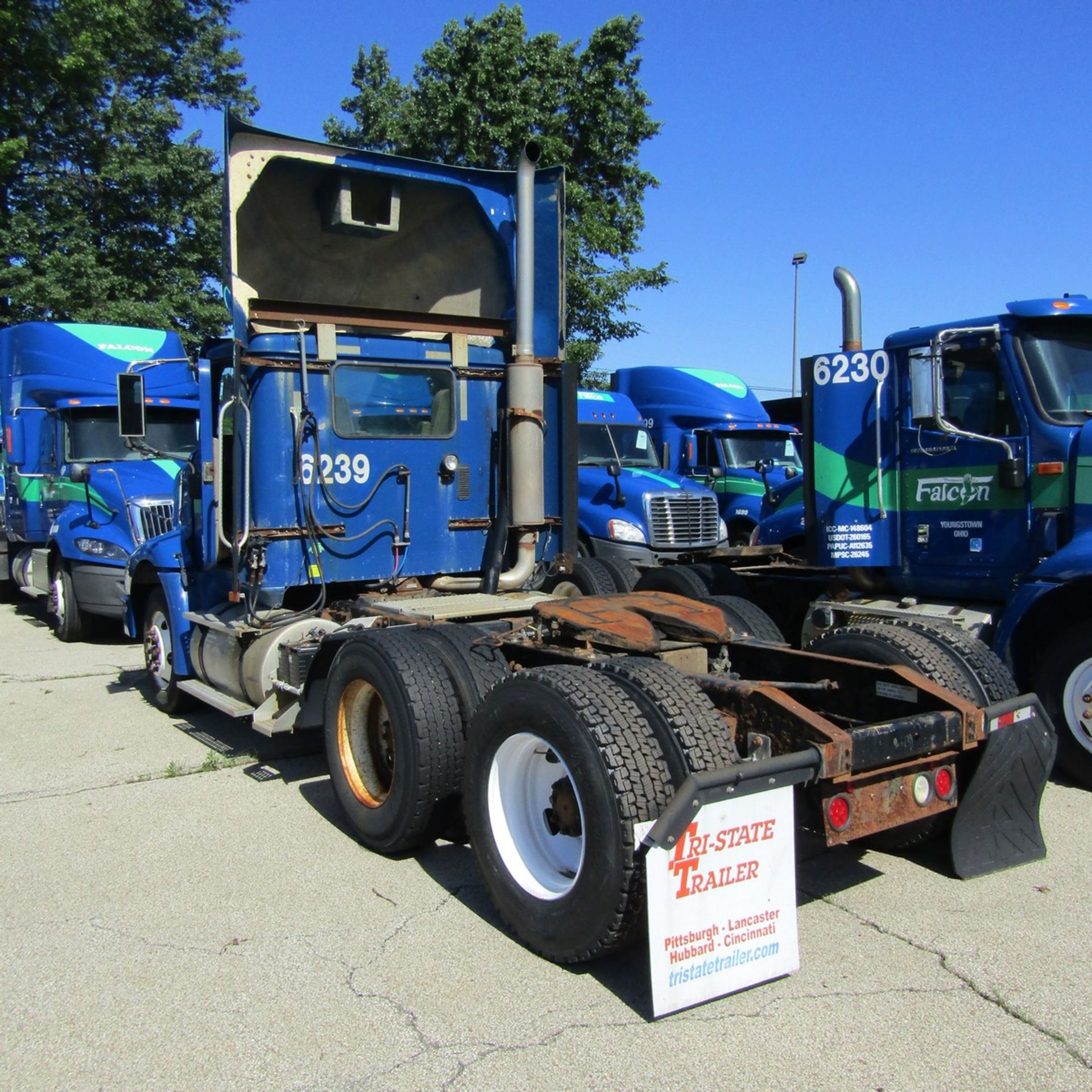 2007 INTERNATIONAL Model 9200i SBA 6x4, Non-Sleeper Conventional, Cummins ISX15 Engine, Eaton Fuller - Image 4 of 9