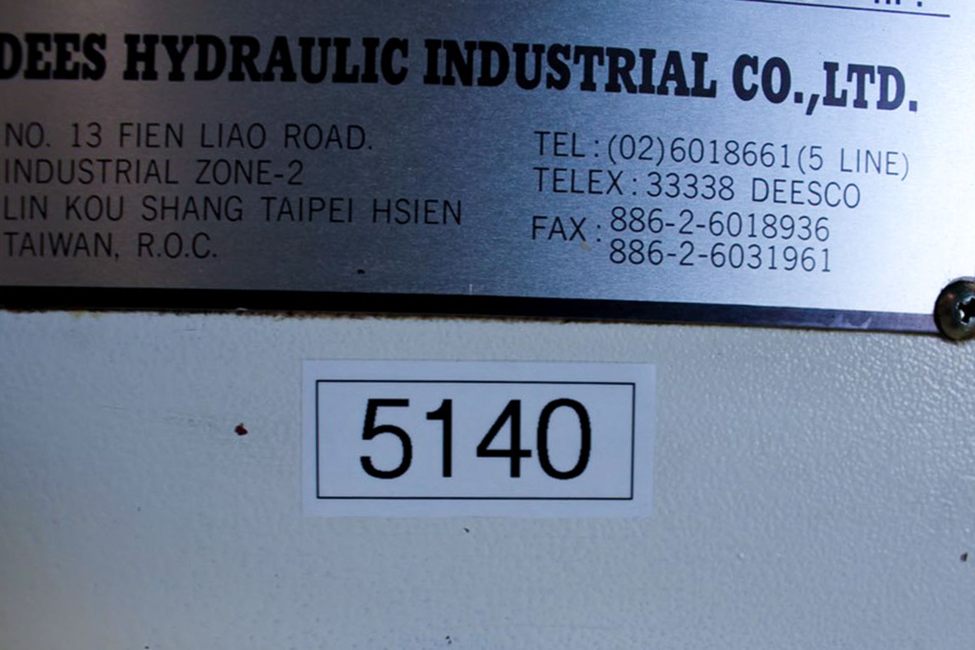 1998 Sutherland Hydraulic Straight Side Press, 100 Ton x 47" x 39", Mdl: HD- 100, S/N: 23112 ( - Image 6 of 9