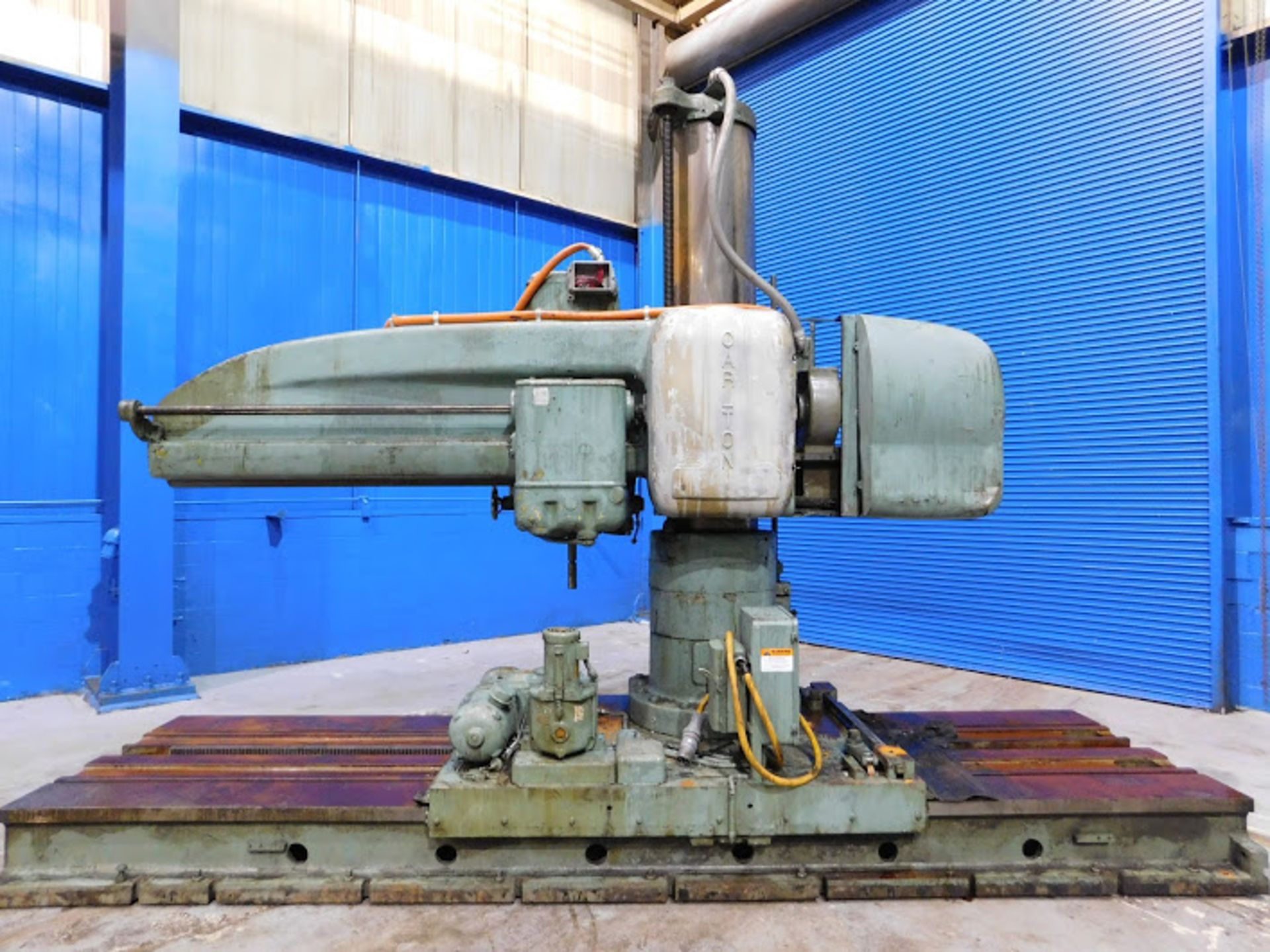 Carlton Traveling Base Radial Arm Drill, 7' x 19", Mdl: 4A (7097P) (Located In Painesville, OH) - Image 6 of 10