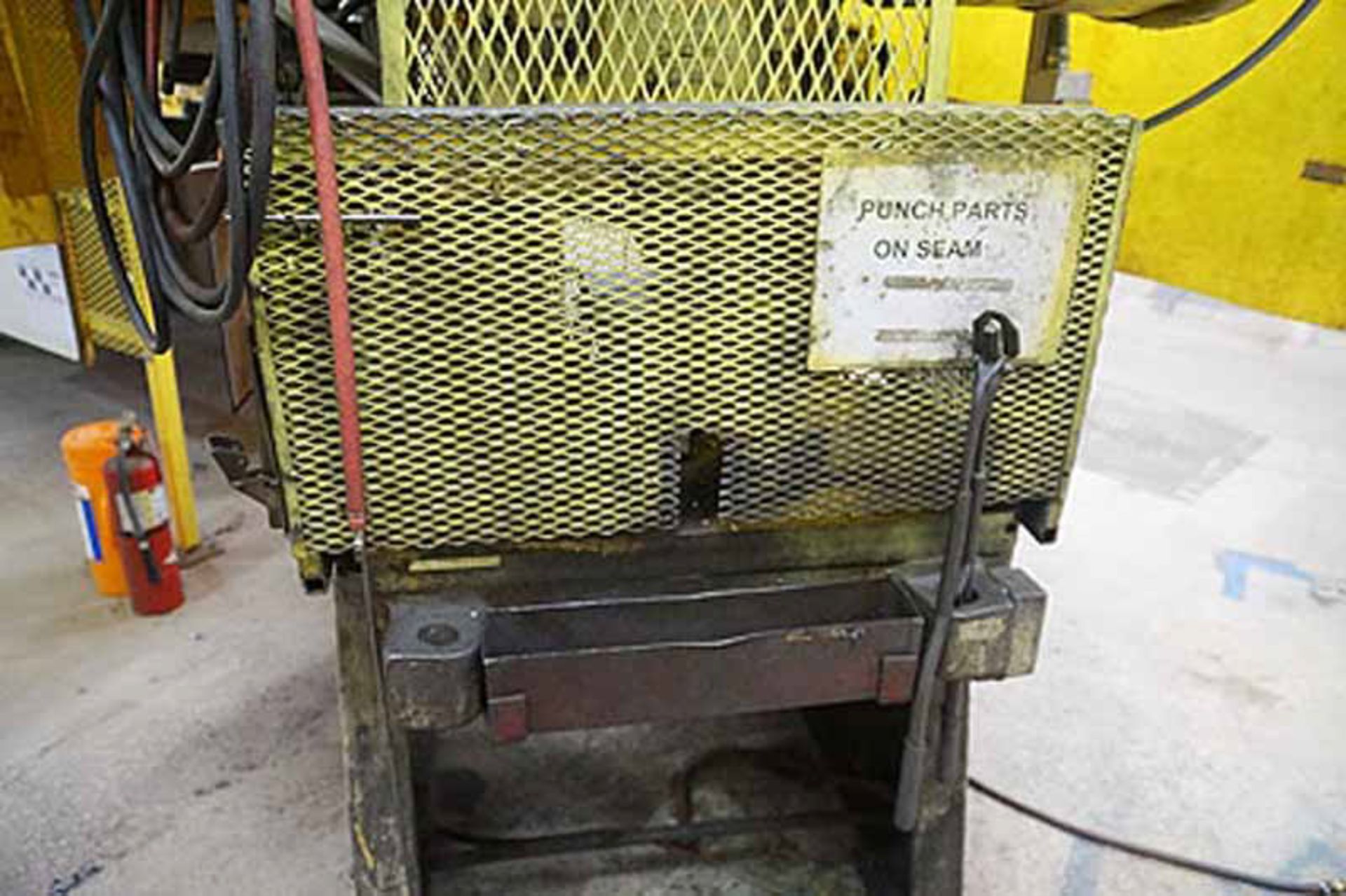Federal OBI Punch Press, 46 Ton x 33" x 21", Mdl: #44, S/N: 44-469 (6719P) (Located In - Image 12 of 18