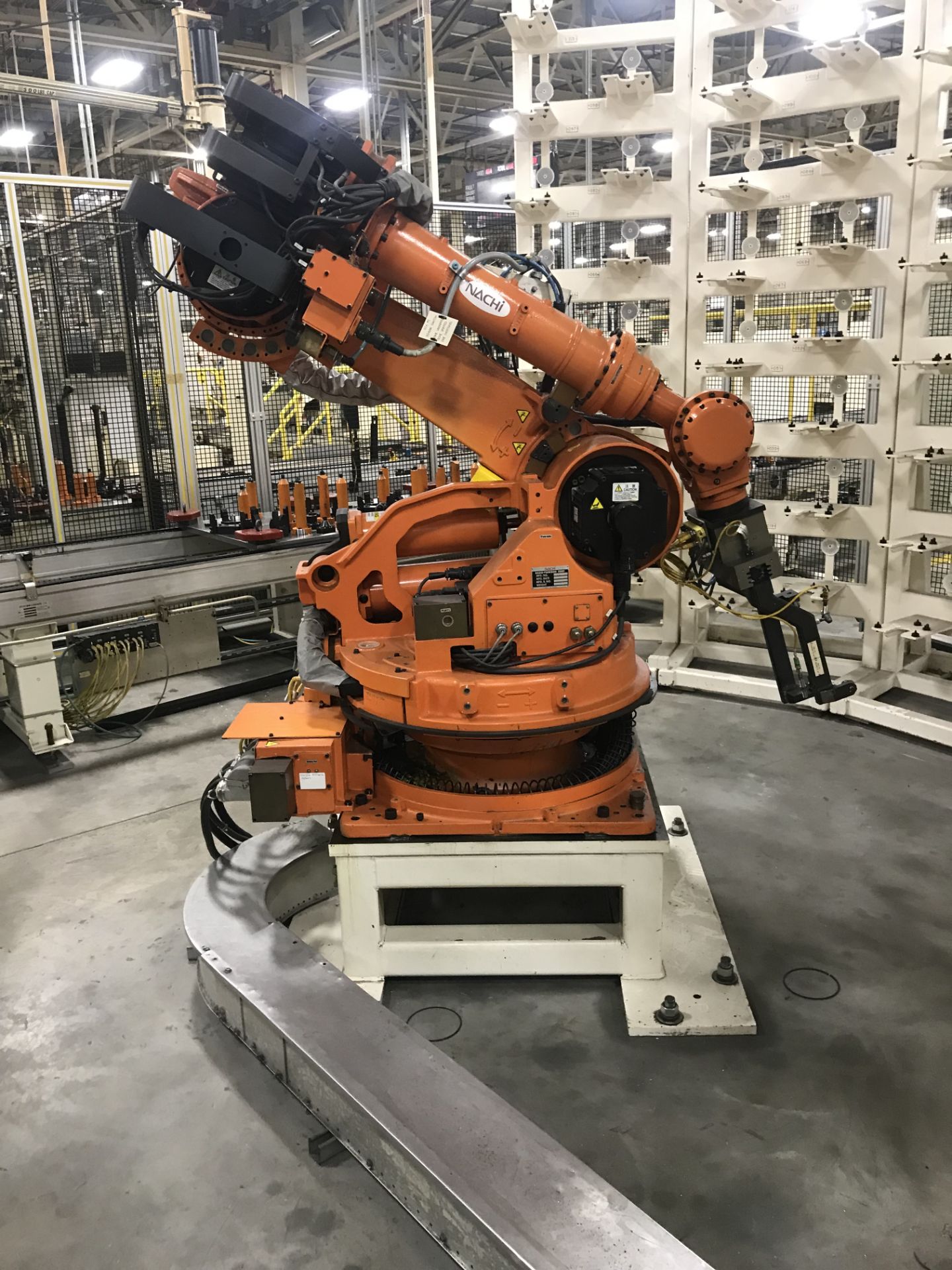 2002 Nachi SH-133-01 Robot