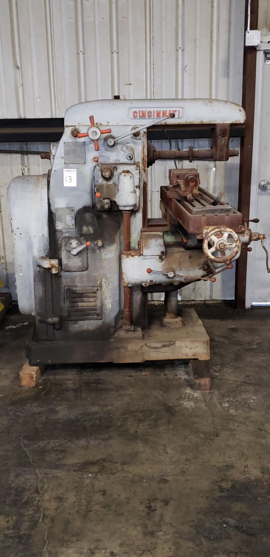 Cincinnati, Mdl: 2MH Horizontal Milling Machine, S/N: 5A2P1L-517, Located In: Riverside