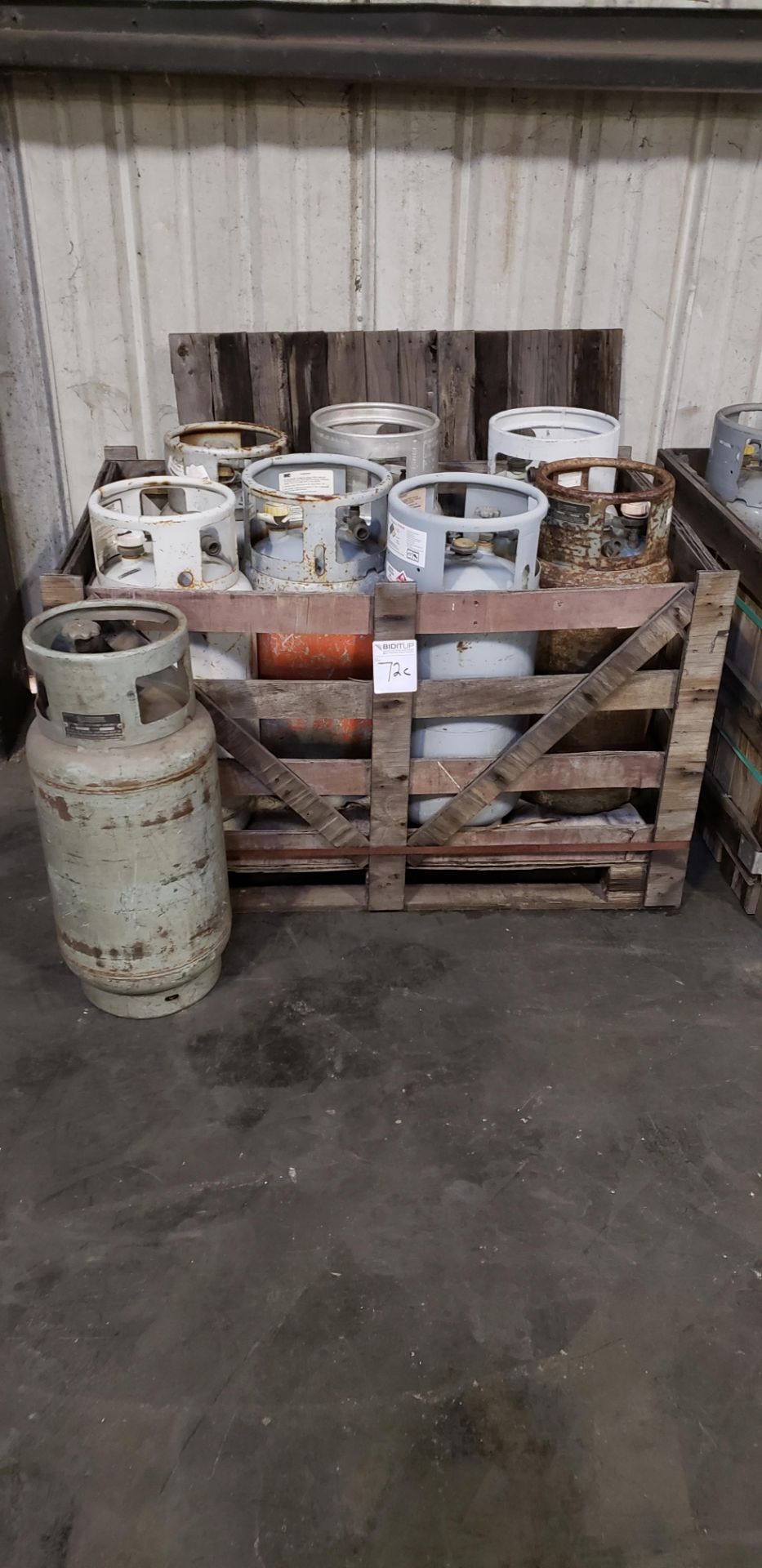 Assorted Sizes LP Tanks, Located In: Riverside