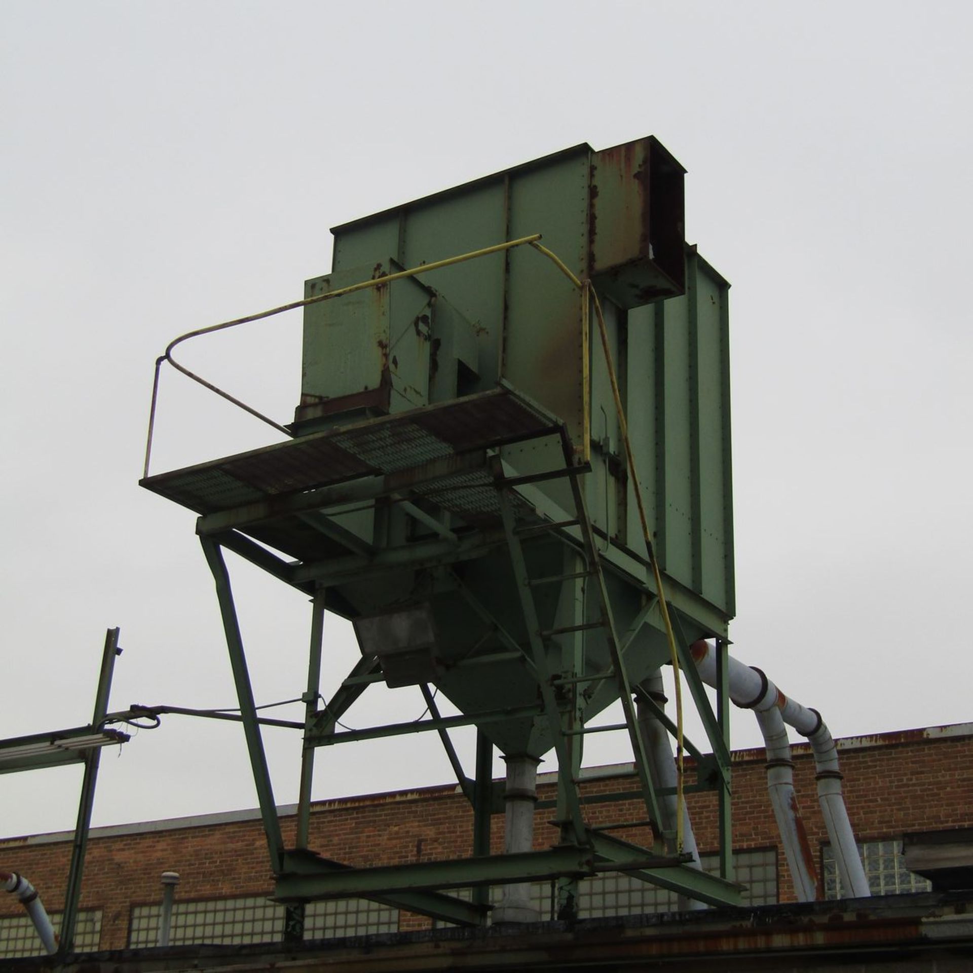 Roof Top Mounted Dust Collection System - Image 2 of 2