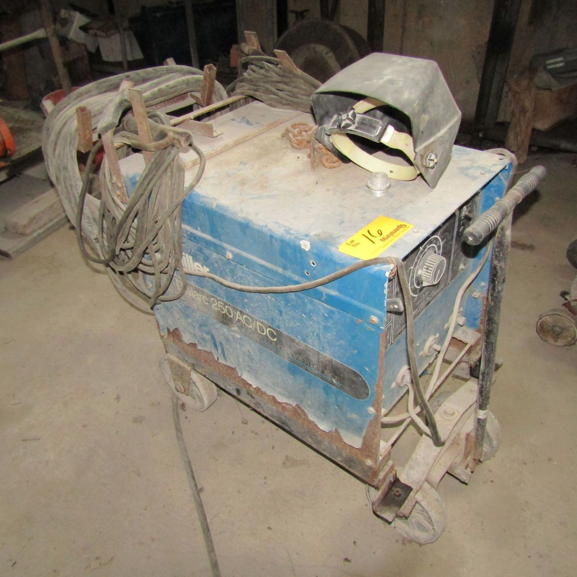 Miller Dialarc 250 AC/DC Arc Welder