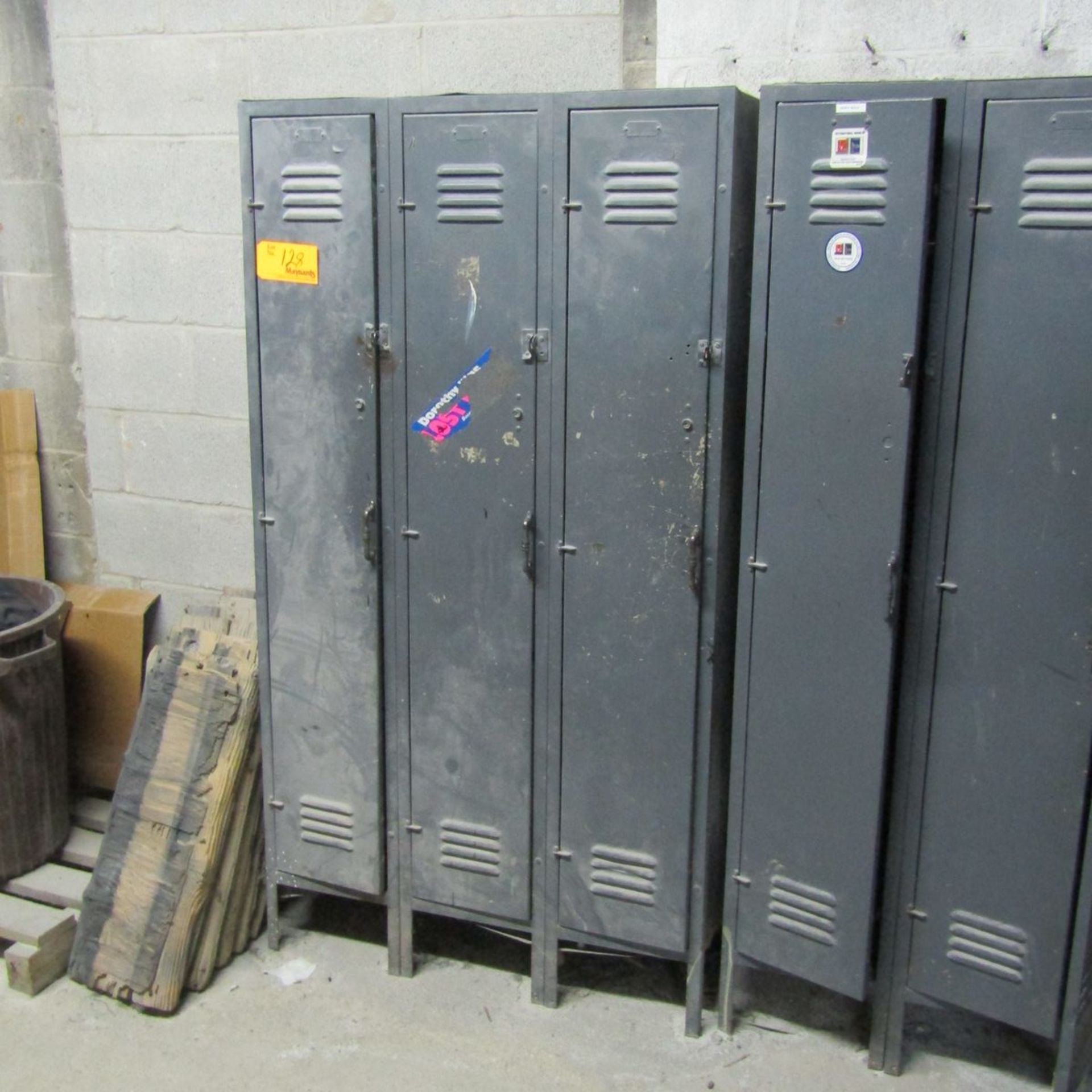 Locker Units - Image 4 of 5