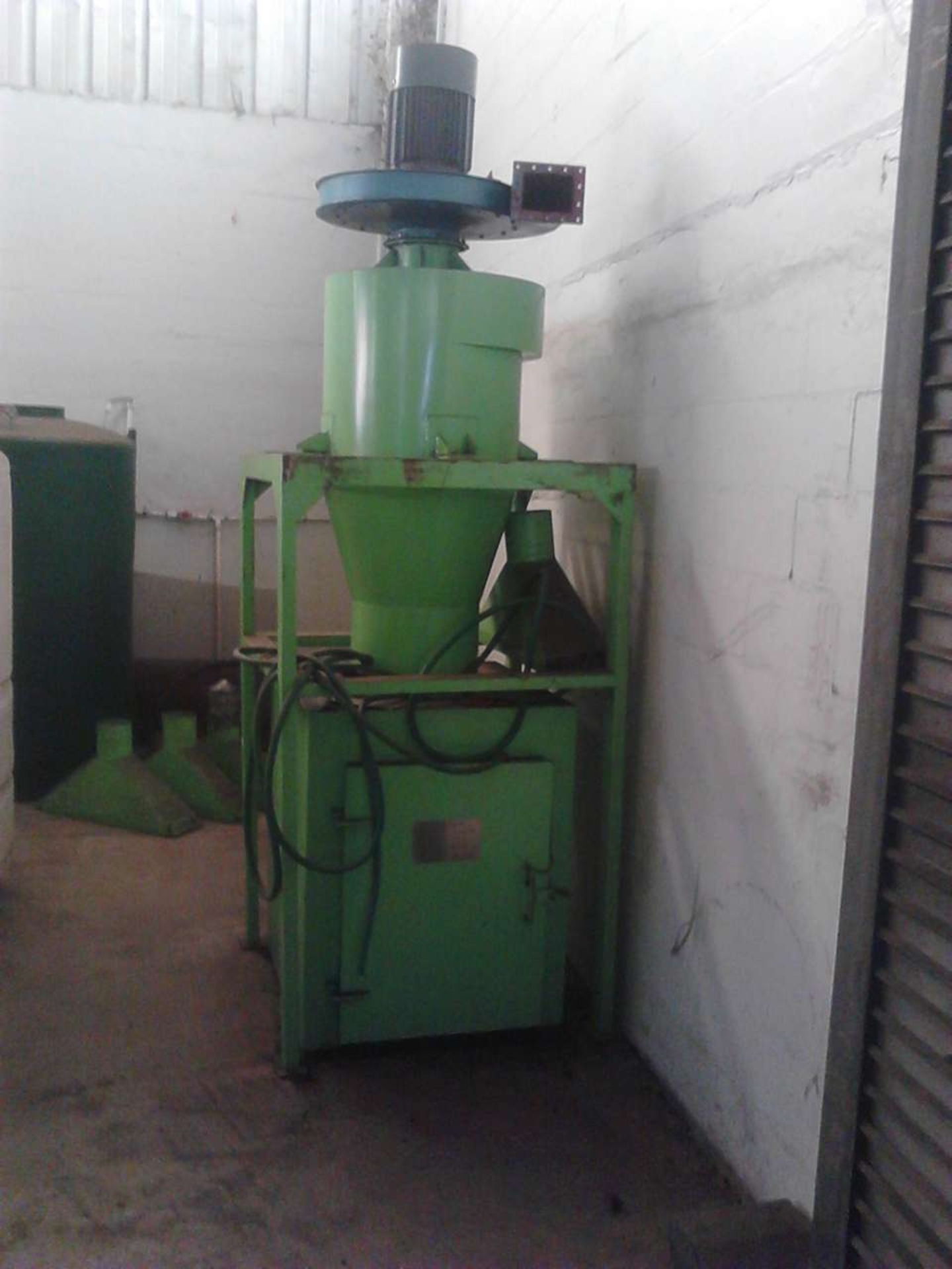 Jiangyin Jinall International Trade Co. Hopper with Motor