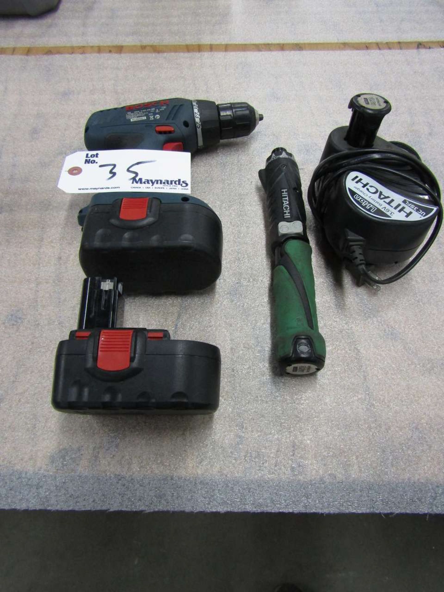 Bosch Cordless drill with 2 Batteries