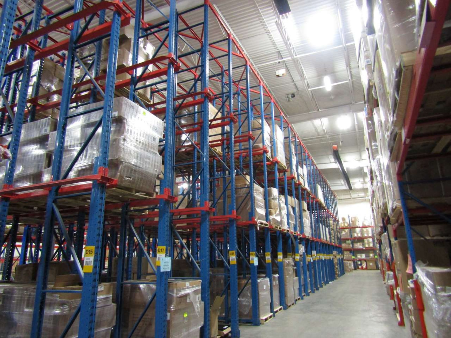 31 Sections of Drive Through 2 Tier Pallet Racking - Bild 3 aus 3