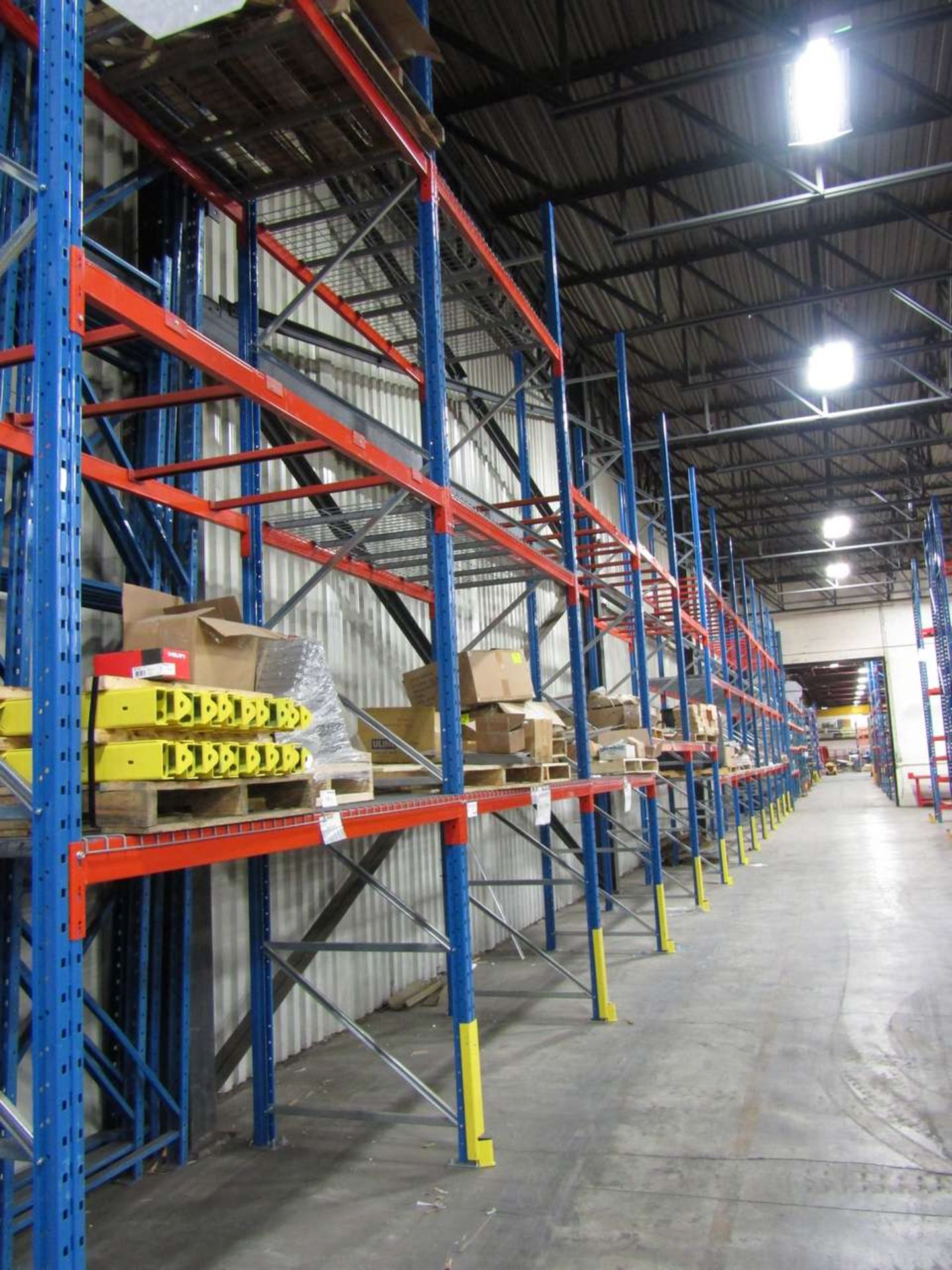 4 Sections 2 Tier Pallet Racking,