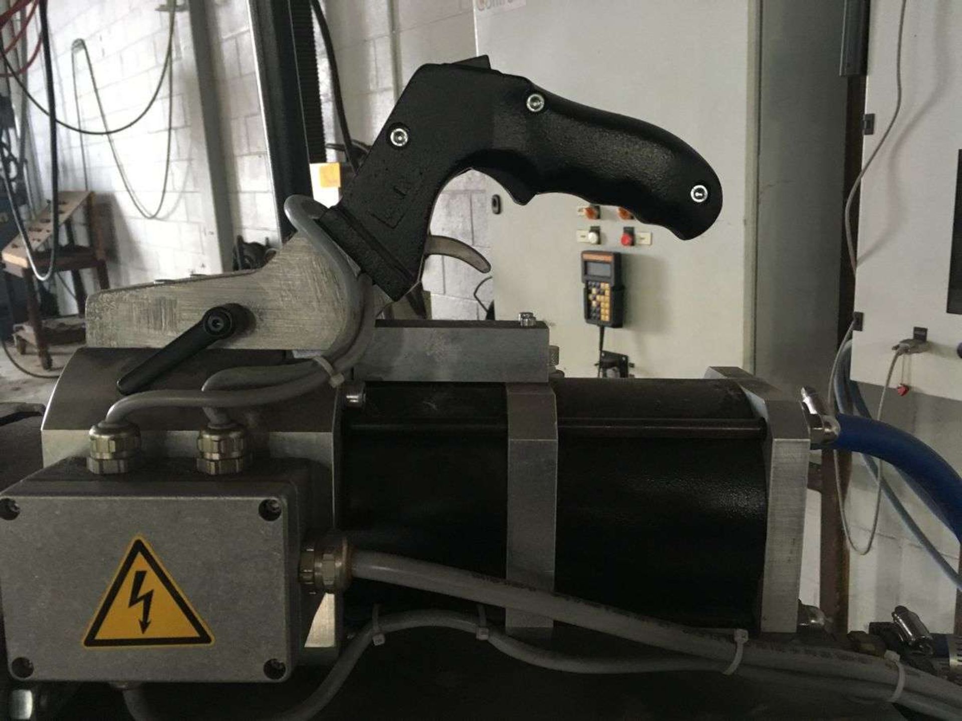 Medar Micro 80 80 KVA Hanging Welder/ Spot Welder Gun - Image 4 of 6