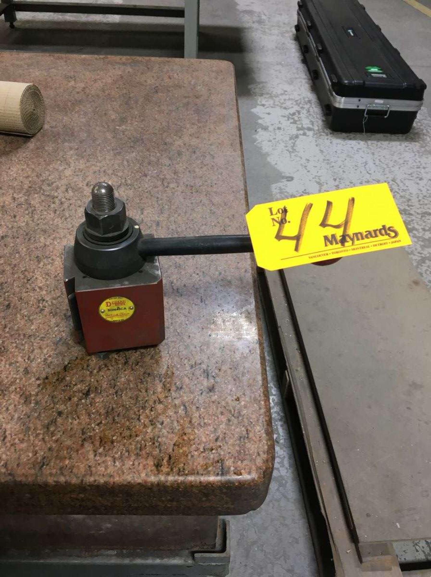 Dorian Tool SDN40CA 2 Post Tool Holder.