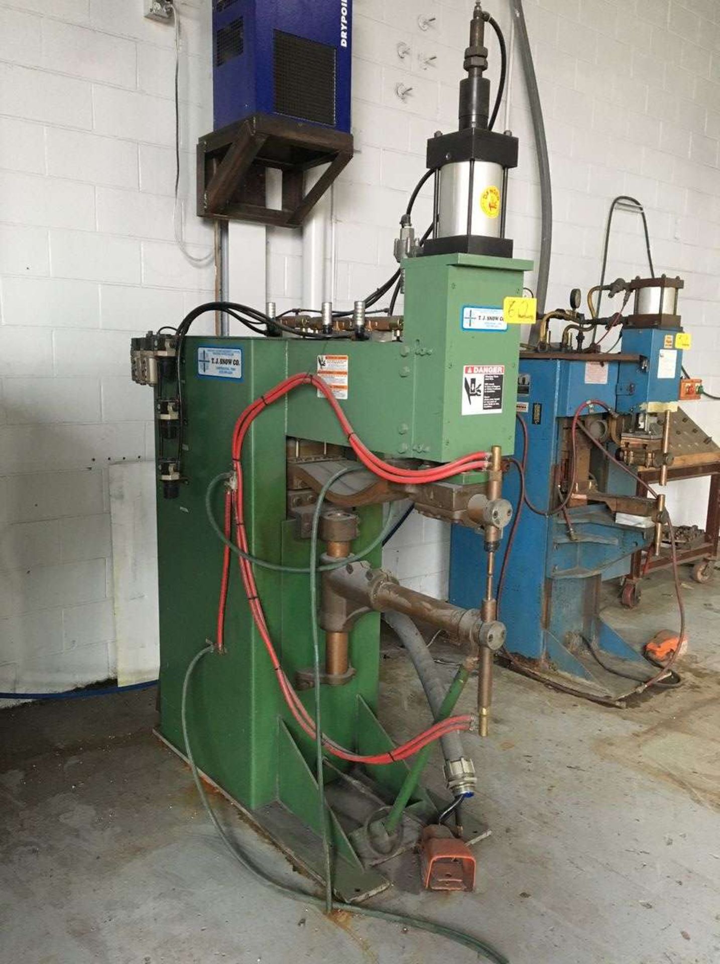 2000 Lord/T.J. Snow 1200 AP-30 200-KVA Press Type Spot Welder