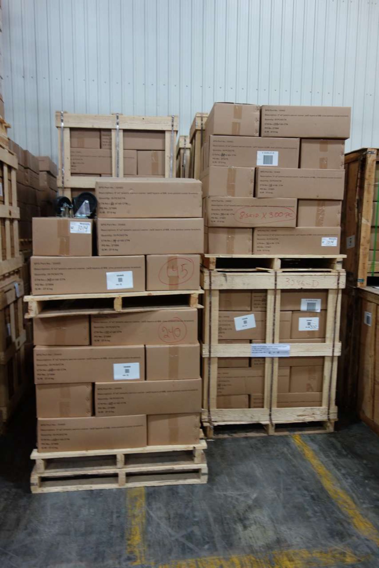 Approx 11 pallets of 5" x 2" plstic swivel castor - Image 2 of 2