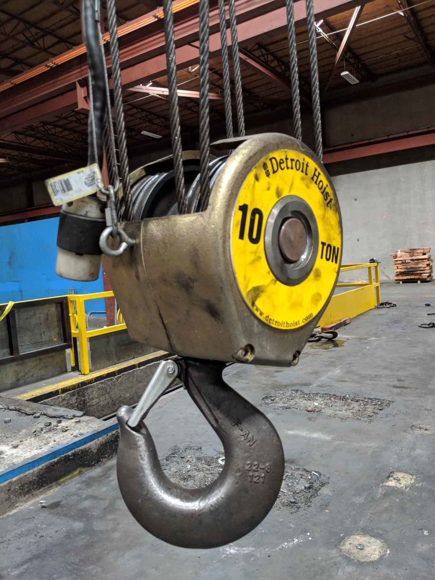 10-Ton Detroit Power Hoist and Trolley For Bridgecrane Material Handling Crane - Located In: Pomona,