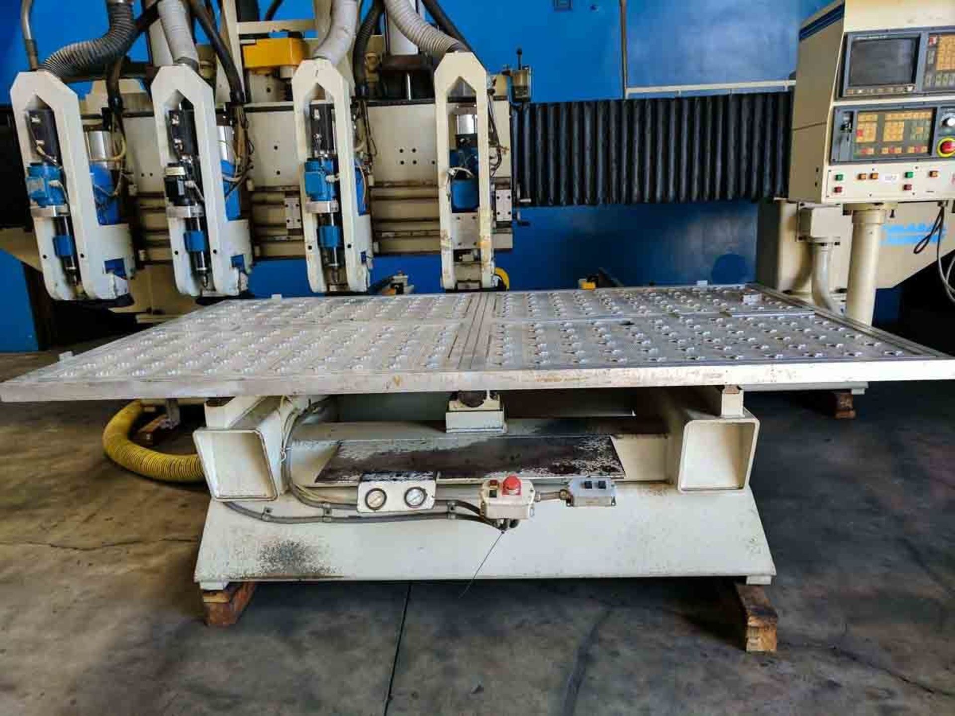 Komo VR805Q Fanuc CNC Metal Router 3 Axis 4 Spindle 96" x 60" Sheet Size - Located In: Huntington - Image 20 of 25