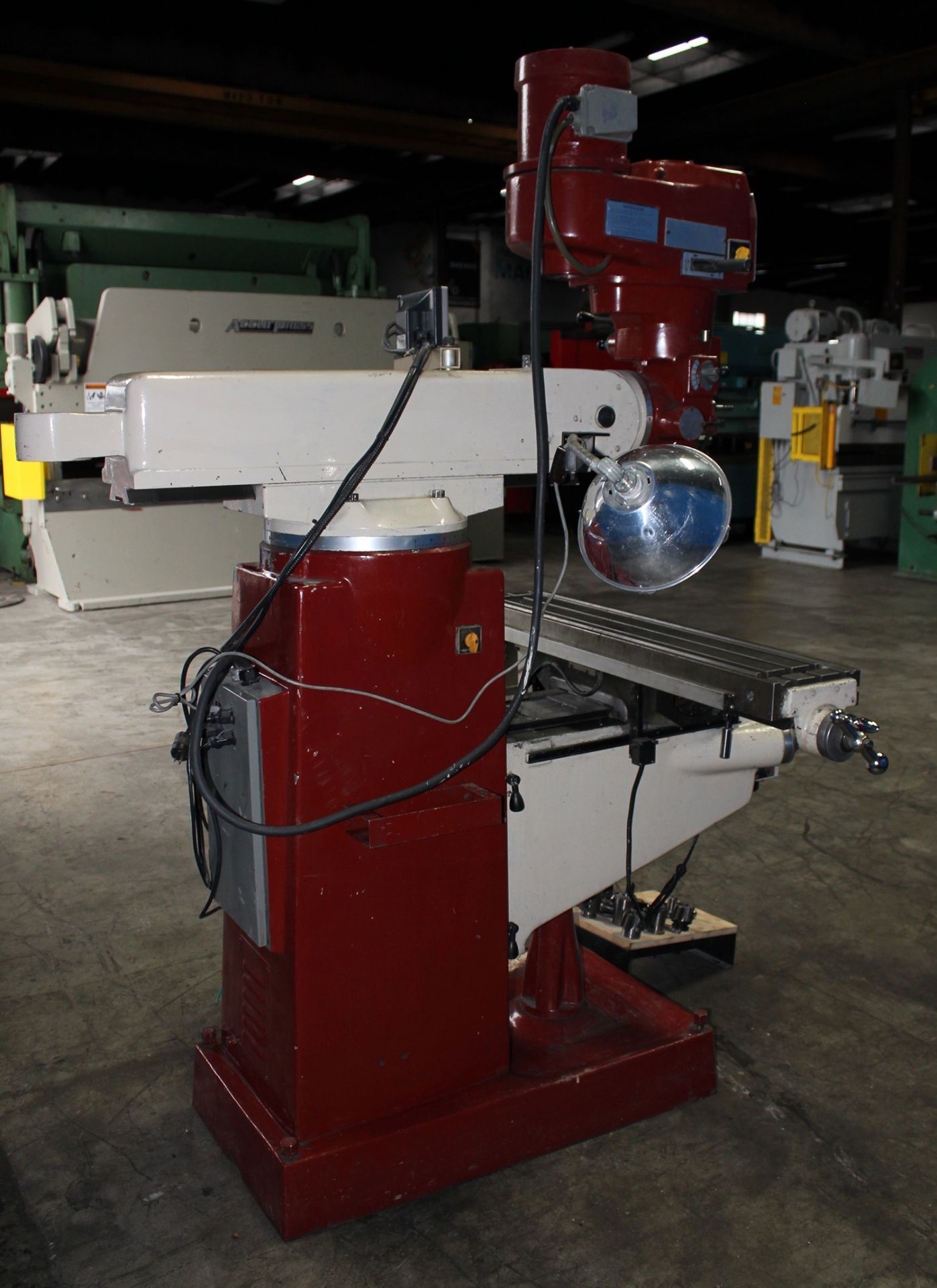 Lagun FTV1 Vertical Metal Milling Machine 9" x 42" Table 2HP w Digital Read Out - Located In: - Image 3 of 8
