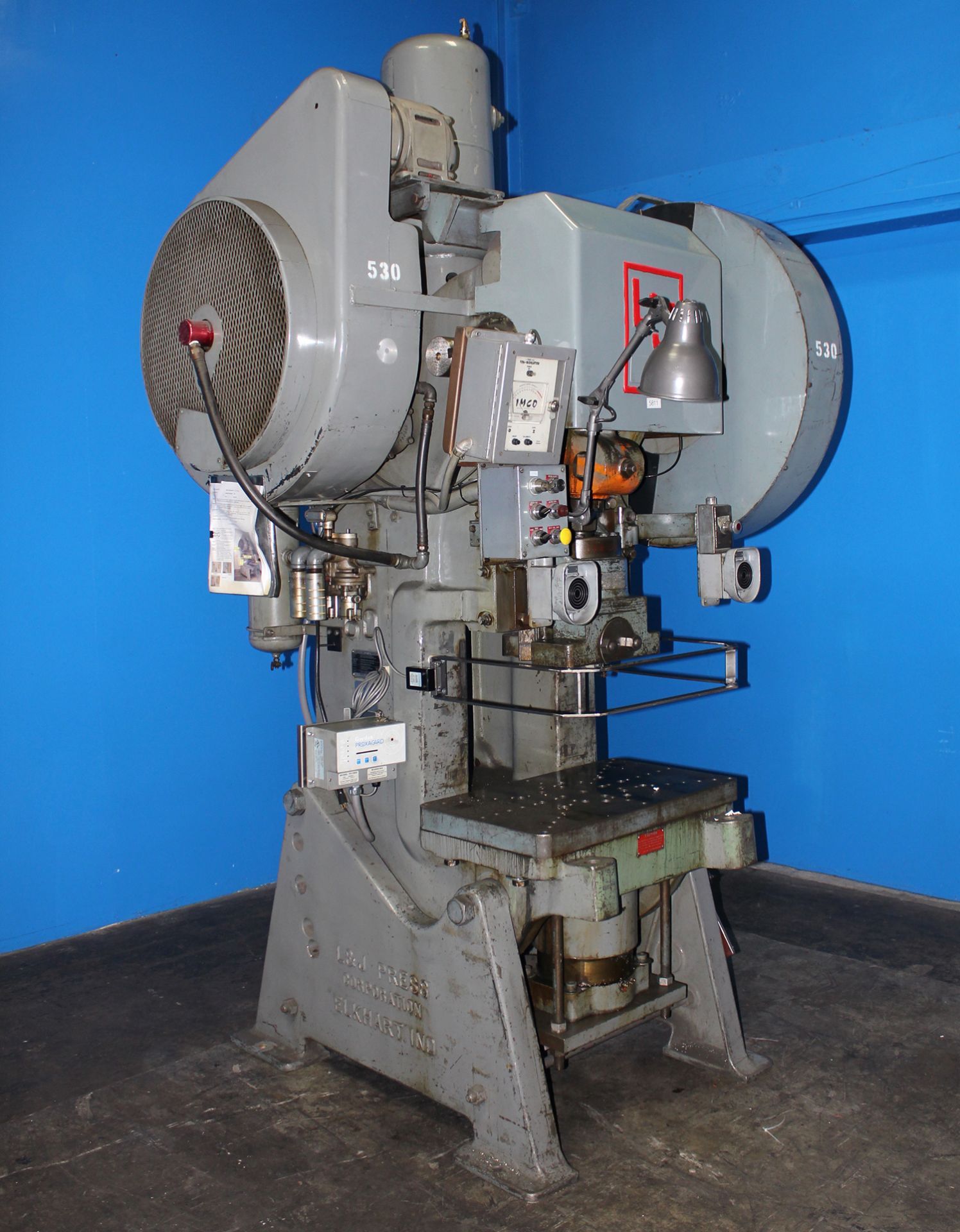 60-Ton L & J OBI Punch Press 30" x 18" Metal Forming Machine - Located In: Huntington Park, CA - Image 3 of 8