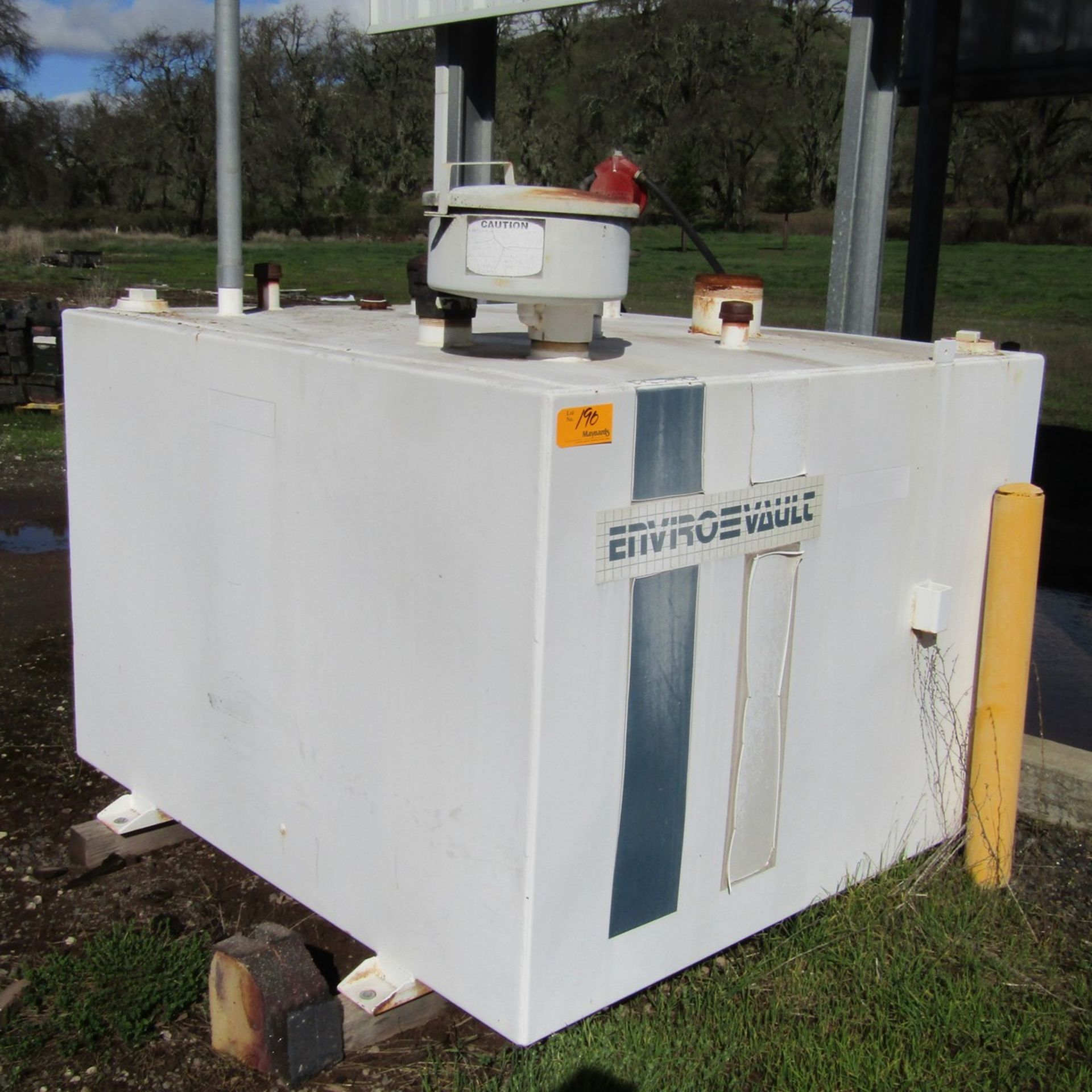 1999 Envirovault, Mdl: EV500 Diesel Tank 500 Gallon Cap