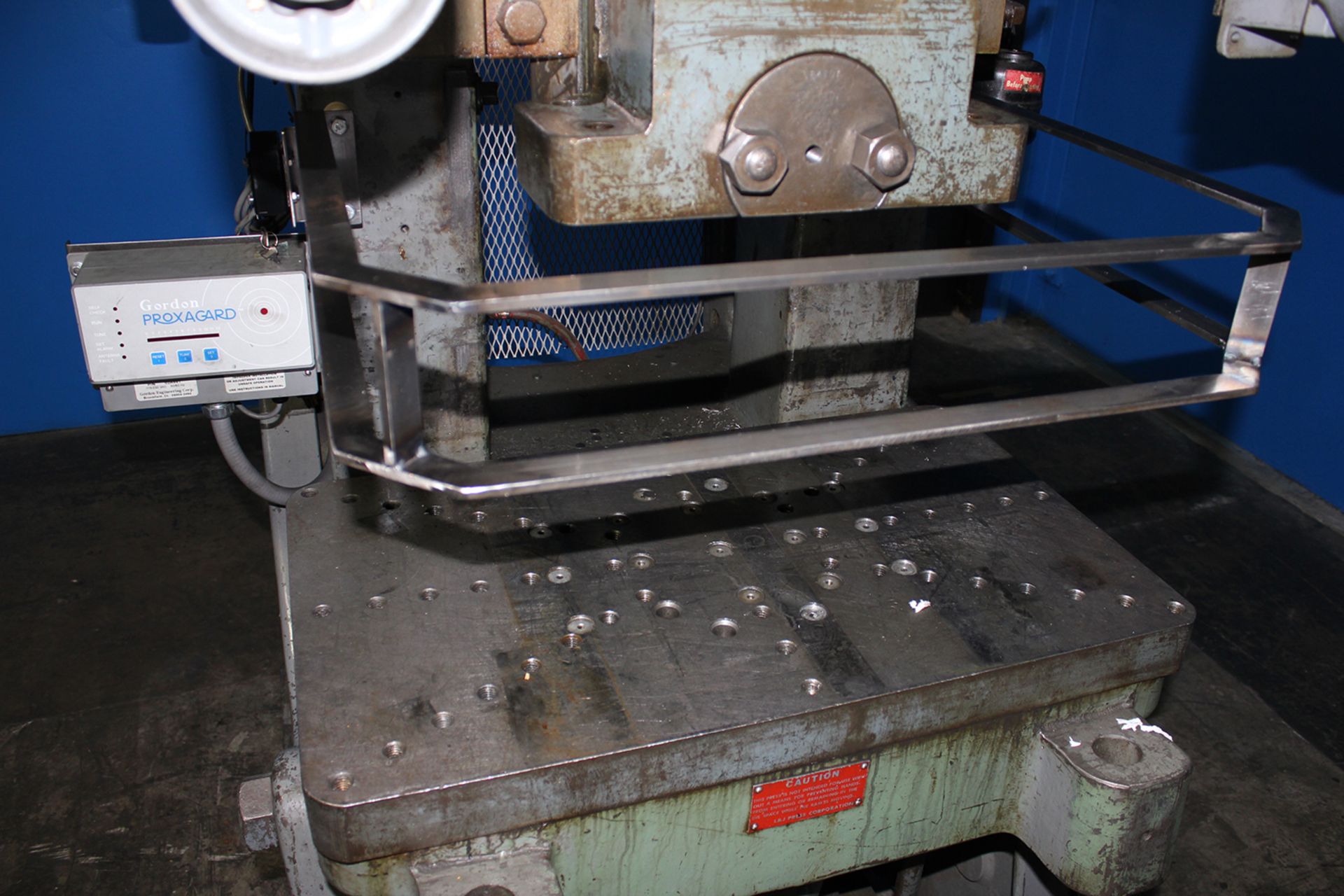 60-Ton L & J OBI Punch Press 30" x 18" Metal Forming Machine - Located In: Huntington Park, CA - Image 6 of 8