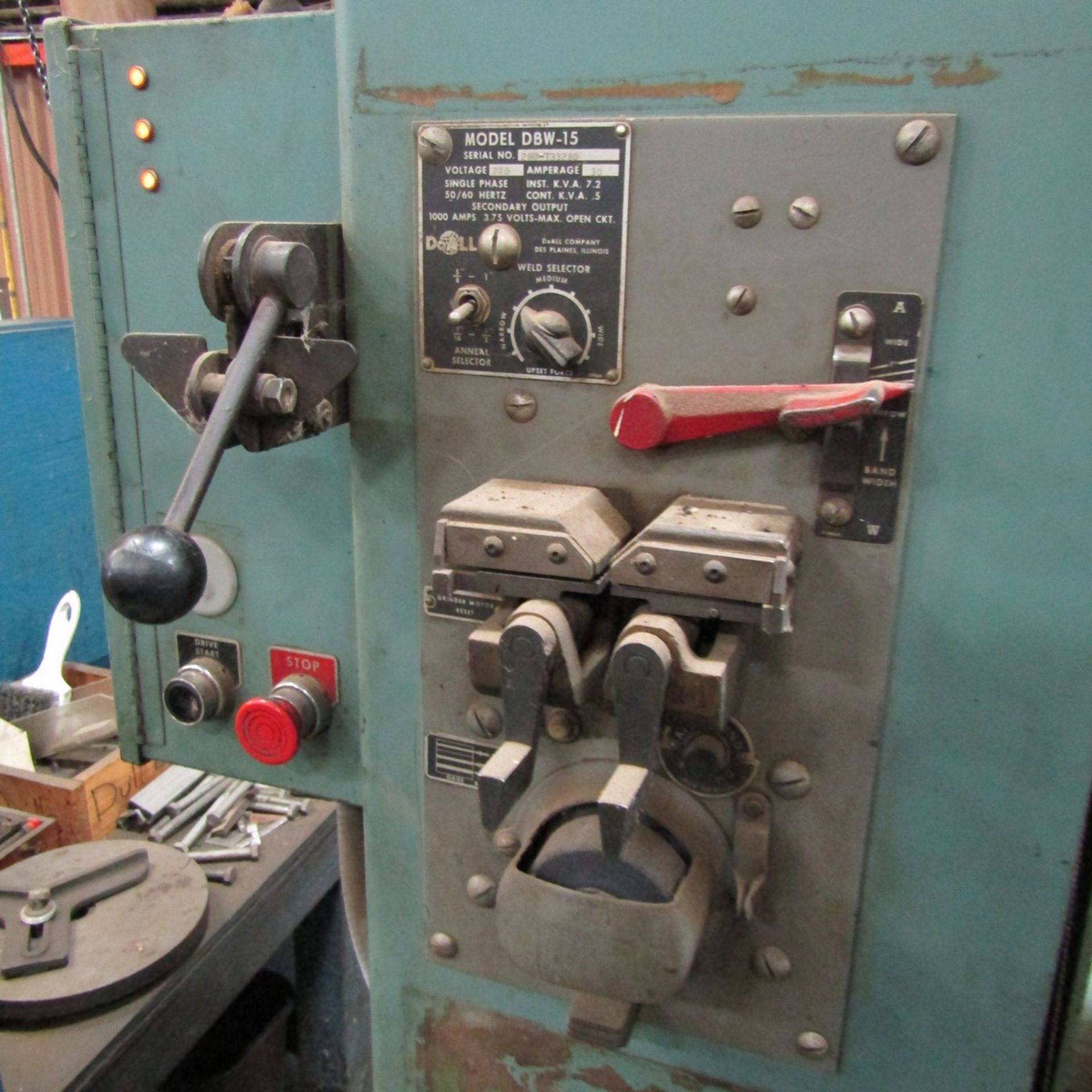 DoAll, Mdl: 2013 20" Vertical Bandsaw 154" Band Length, Model DBW-15 Blade Welder, 220 V, 3 Ph., - Image 4 of 5