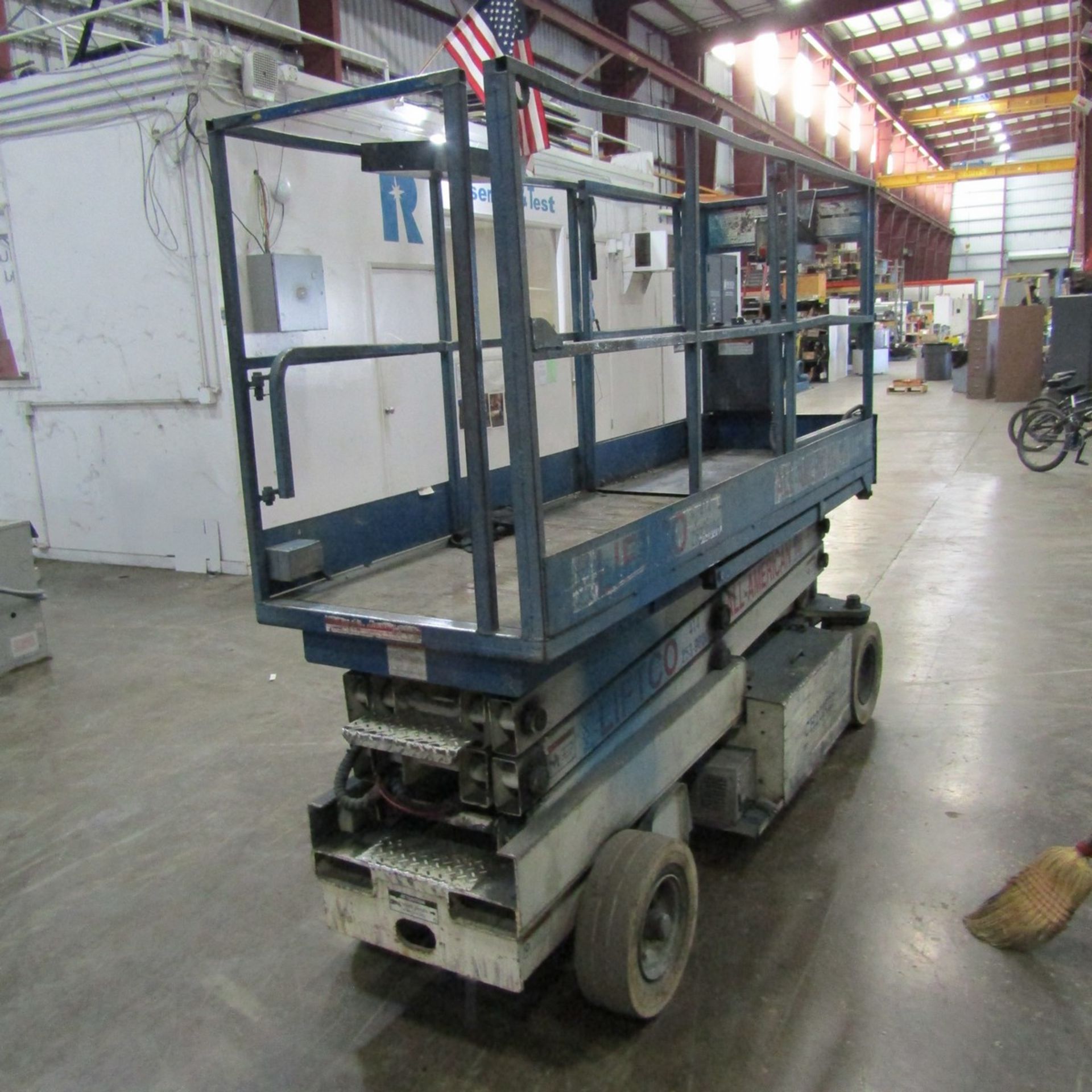 Mark Industries, Mdl: Marklift CH20NEP Scissor Lift 800 lb. Cap. 20' Travel Height,, S/N: 25303 - Image 4 of 6
