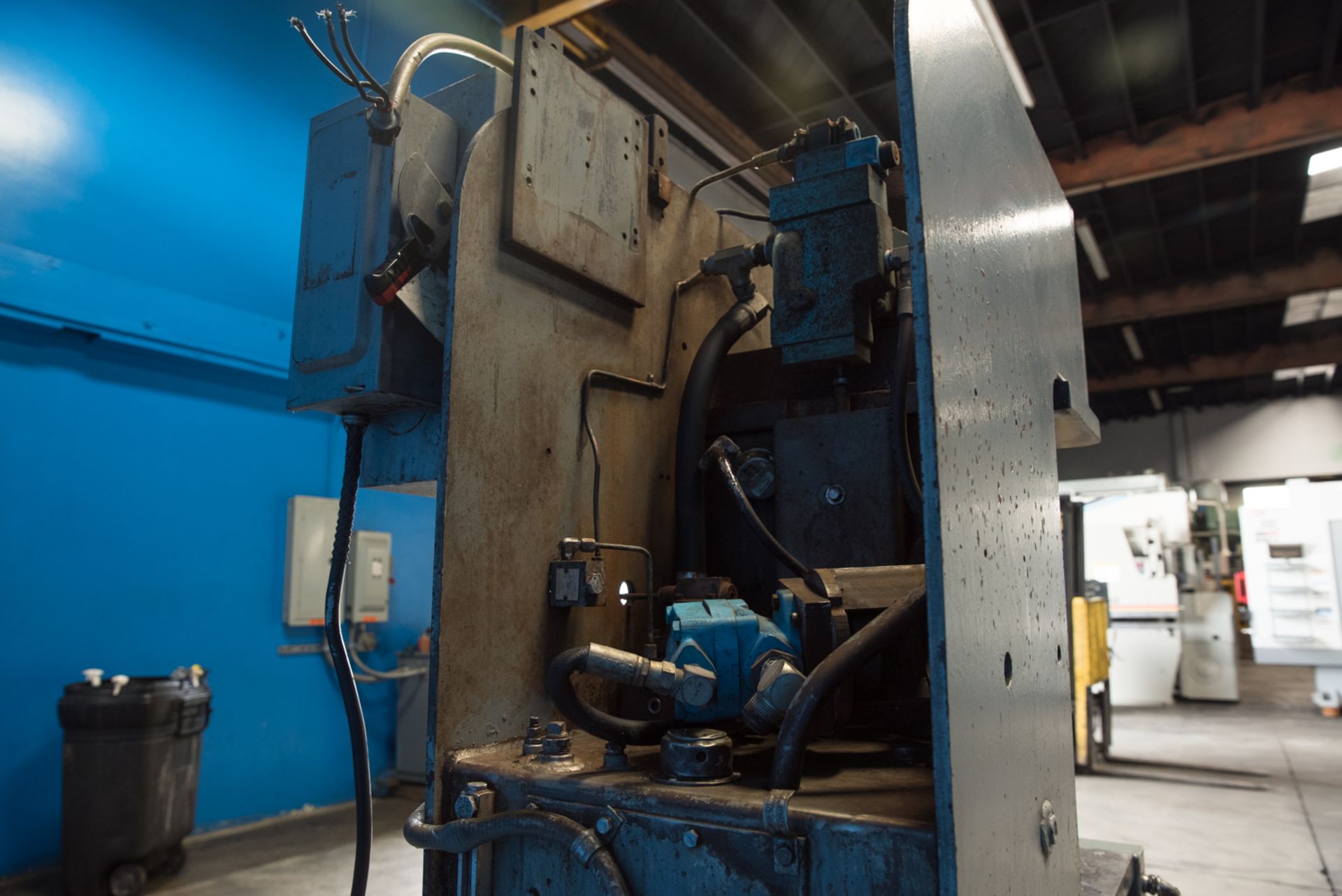 10-Ton Denison Multipress Hyd. C Frame Press 21" x 15" Bed Straightening Forming - Located In: - Image 6 of 16