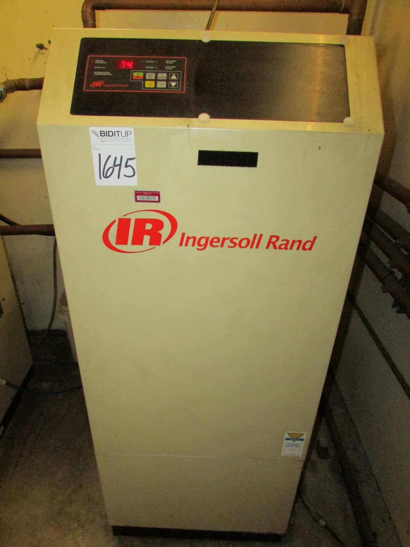 Ingersoll Rand Refrigerated Air Dryers, Mdl: NVC400A40N, MAWP PSIG: 230, Located In Huntington Park, - Image 2 of 4
