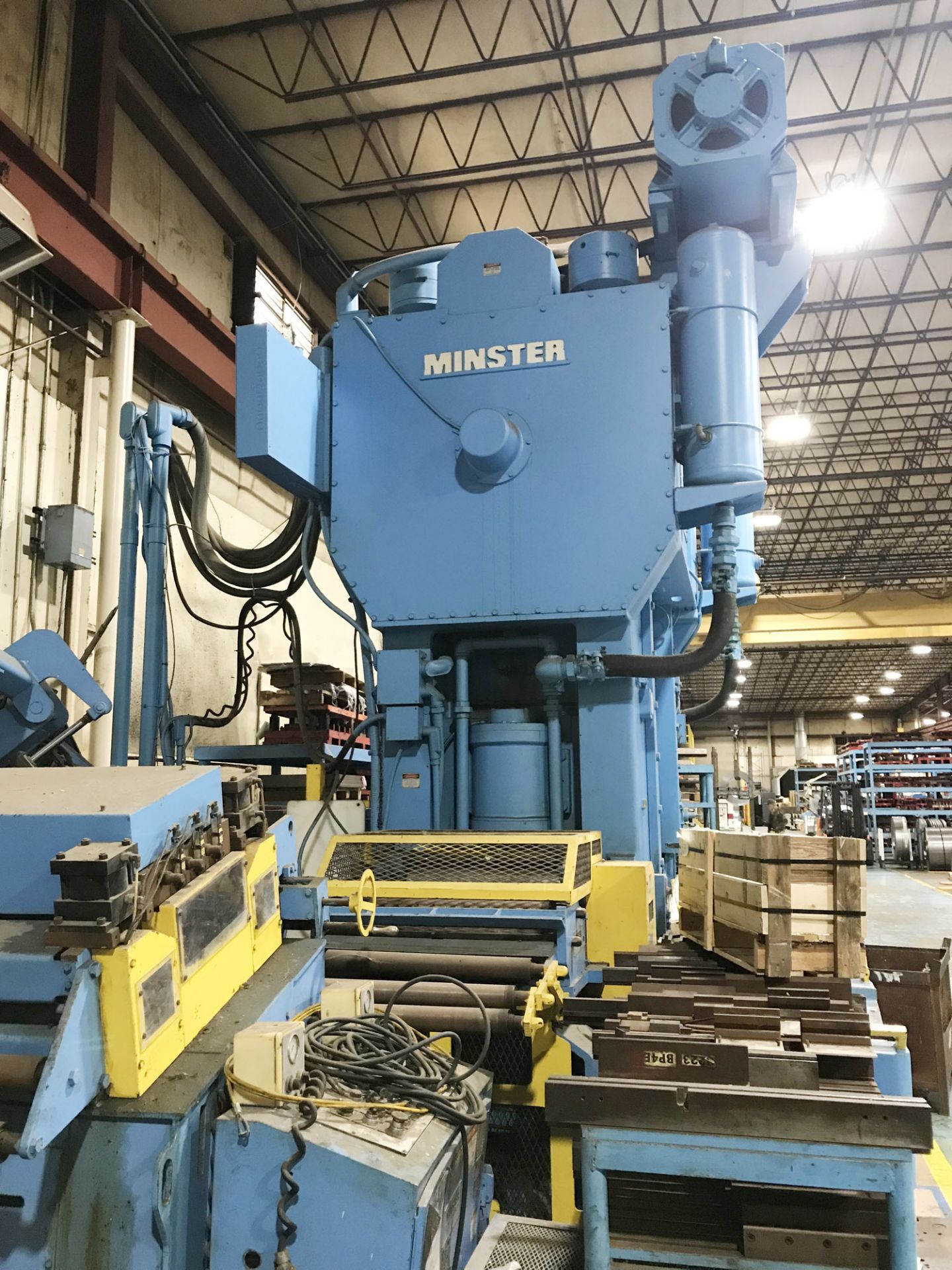 1990 300-Ton x 60" x 42” Minster "HeviStamper" Straight Side Double Crank Eccentric Press, Model: - Image 4 of 12