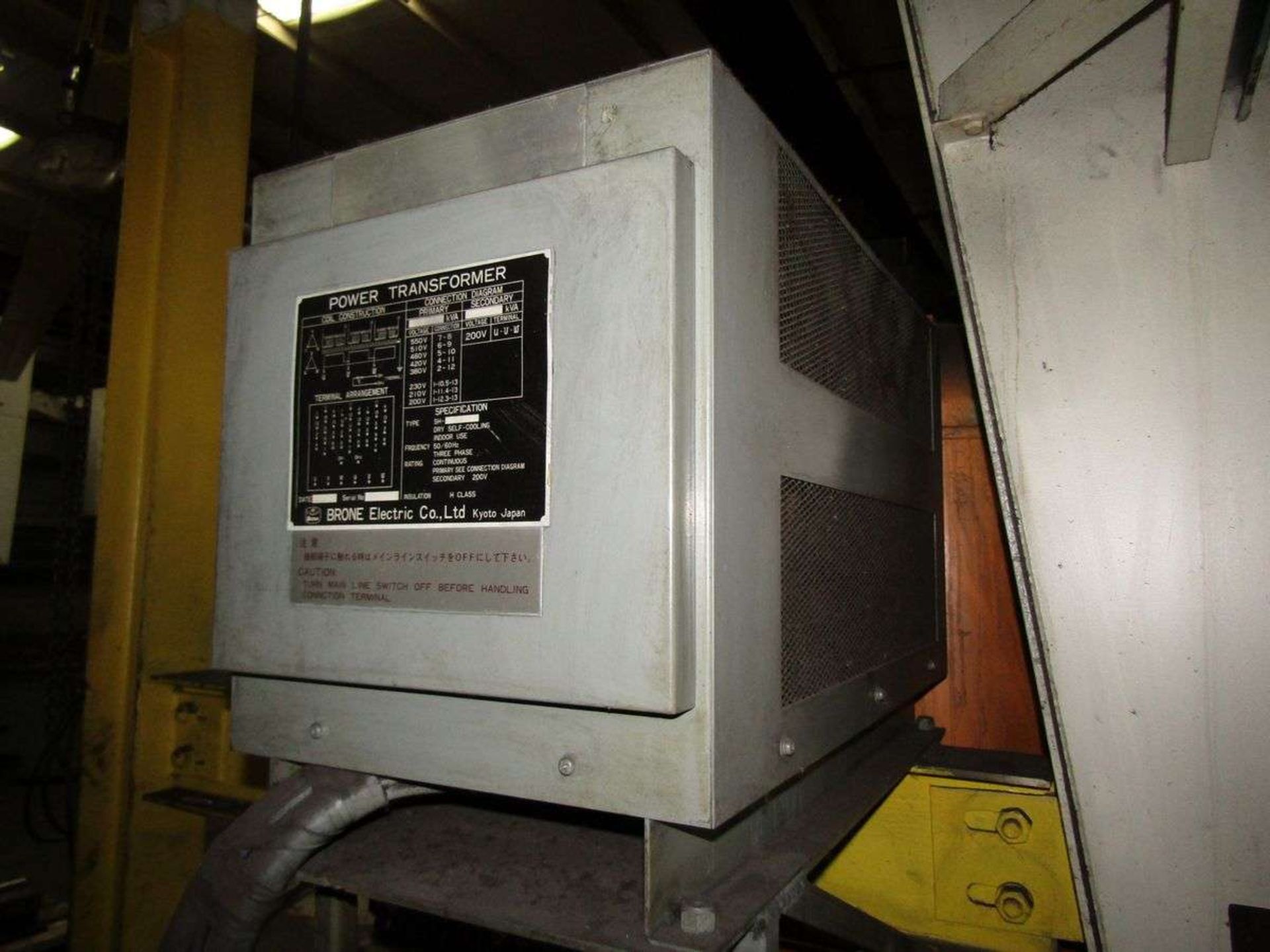 OKK MCV-300 CNC Vertical Machining Center - Image 9 of 9