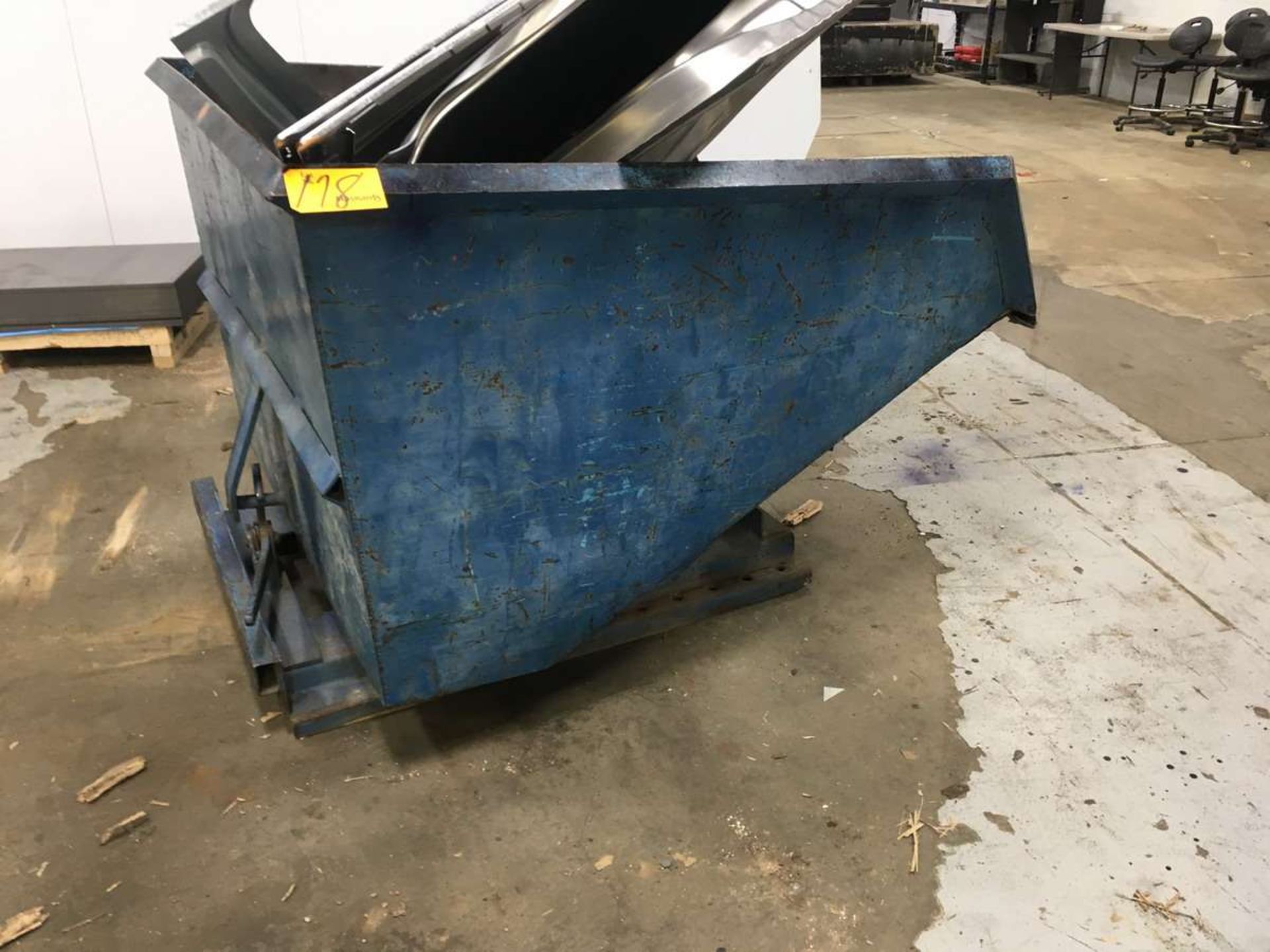 55'' x61'' x41'' Dump hopper