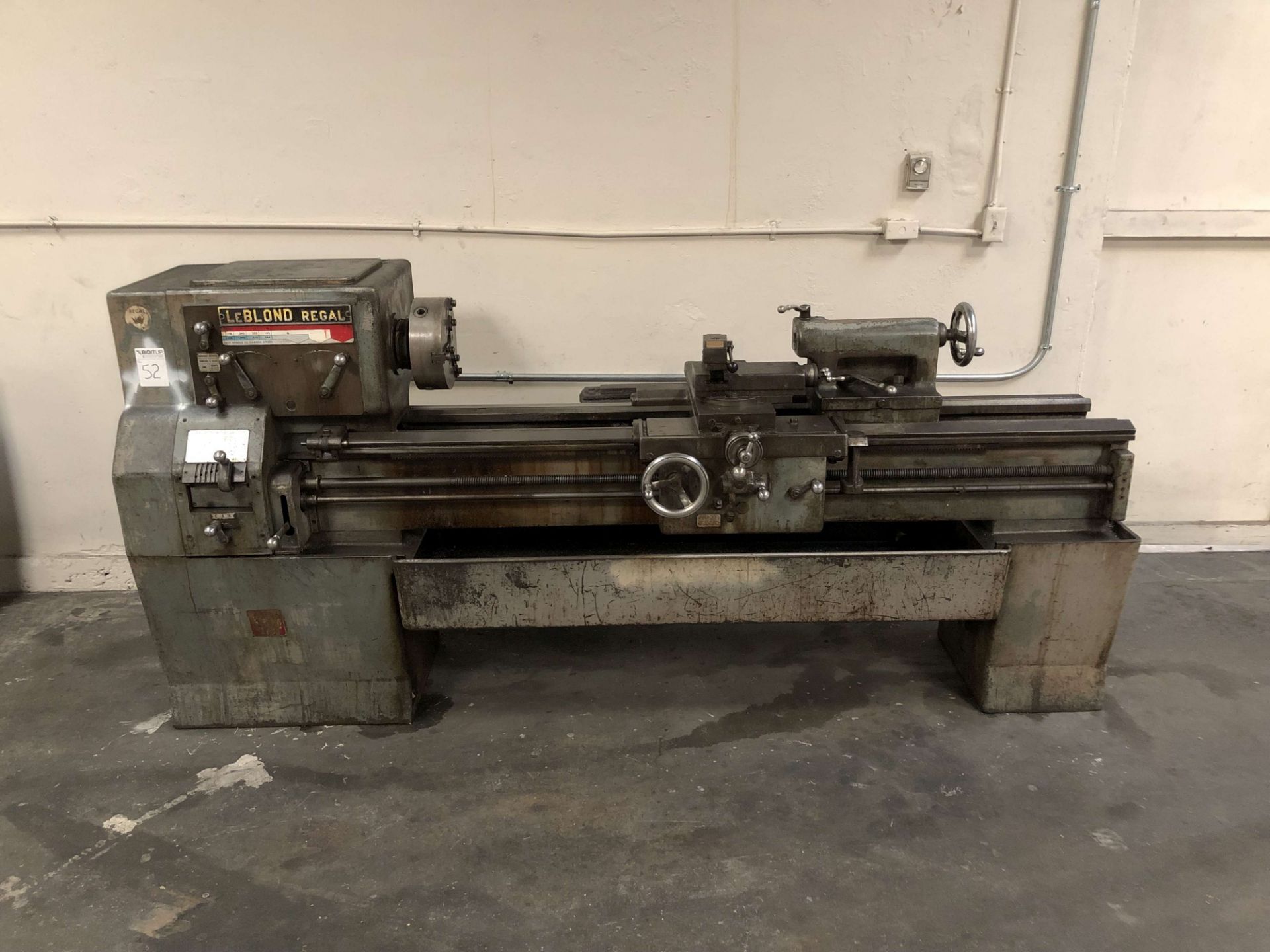 LeBlond Regal 18" x 48" Lathe, 38-1500 RPM, 1-1/2" Spindle Bore, 10" 3-Jaw Chuck, Tailstock, Tool