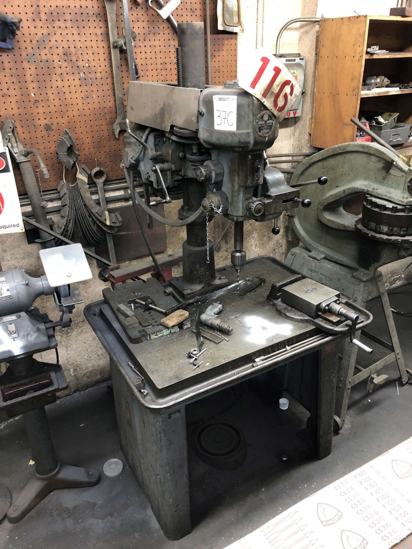 Walker-Turner 18" Drill Press, Table: 35-1/2" L to R, 24-1/2" F to B, Model 1143-24, S/N 0000221 - Image 2 of 3